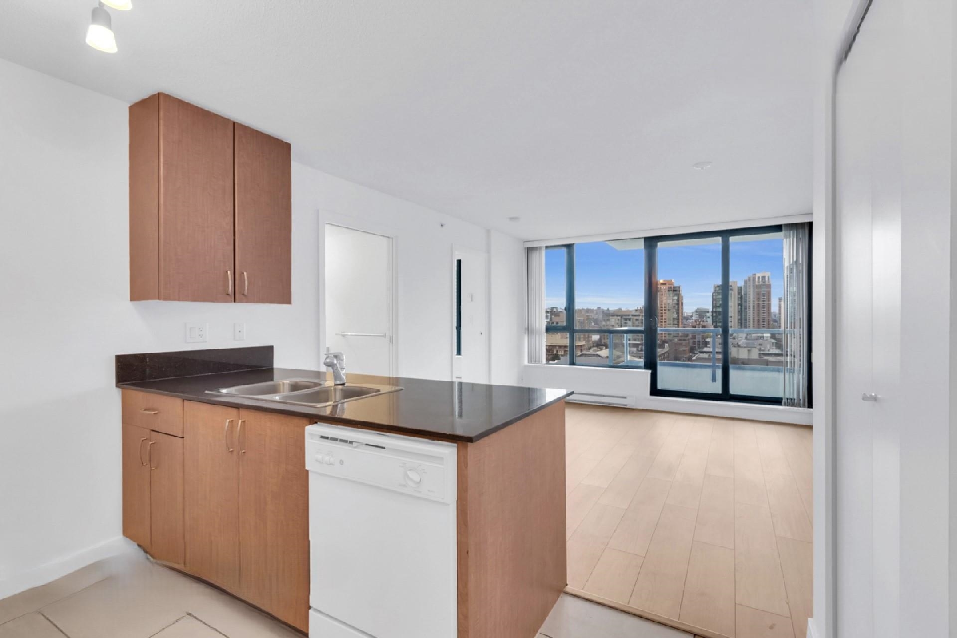 1308 977 MAINLAND STREET, R3056157, BC,