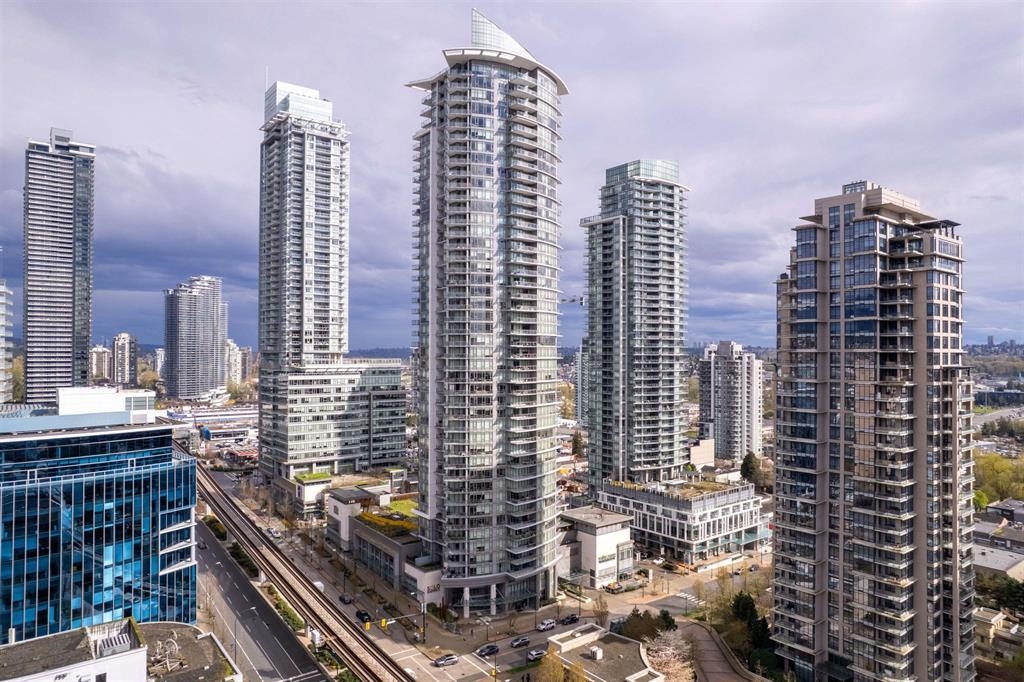 809 2008 ROSSER AVENUE, R3056229, BC,