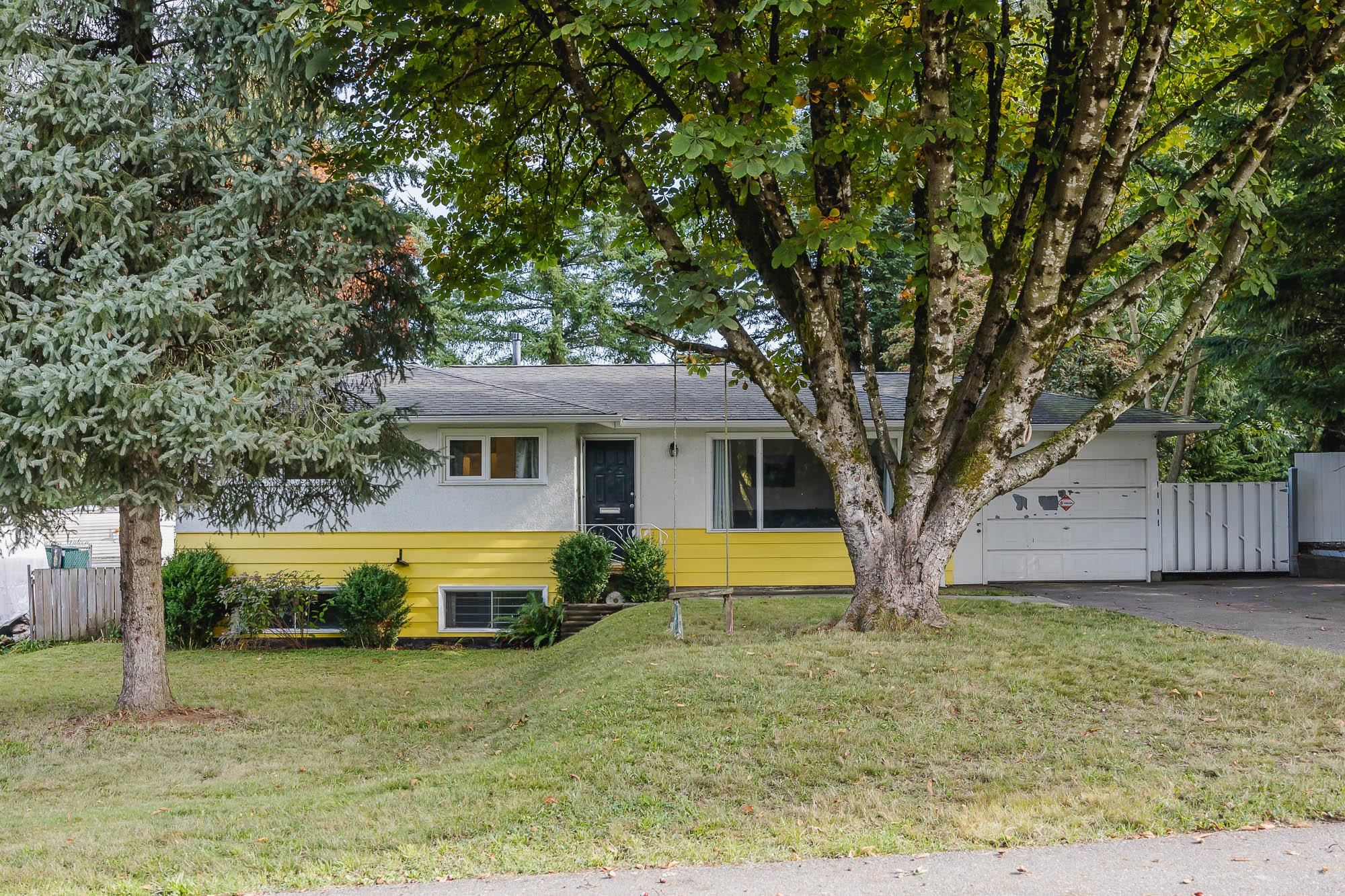 MLS® listing #R3056233 for sale located at 2296 S ALEXANDER CRESCENT, Abbotsford BC V2S 3W4