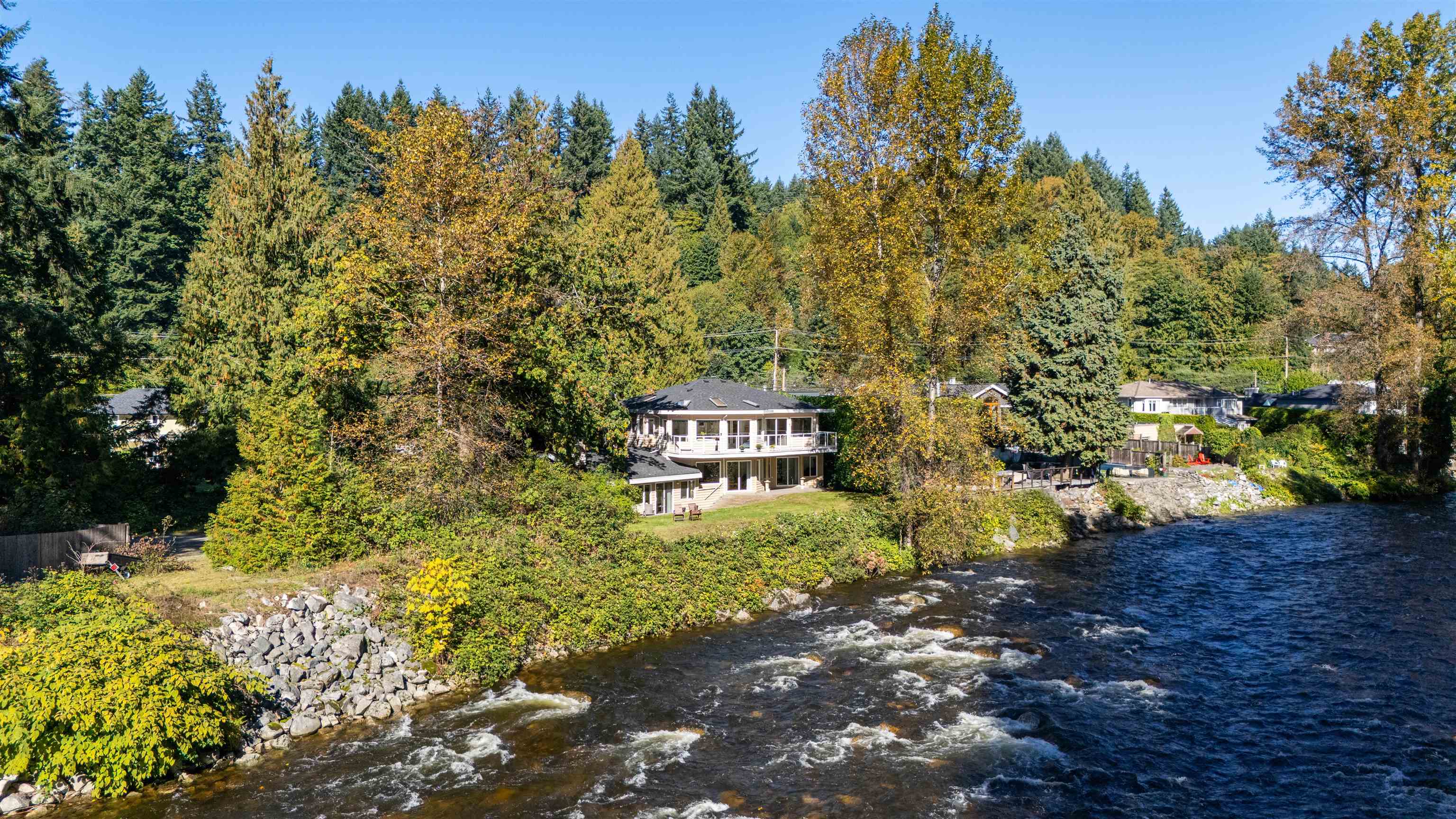 682 SEYMOUR BOULEVARD, North Vancouver BC V7J 2J6, R3056334, BC,