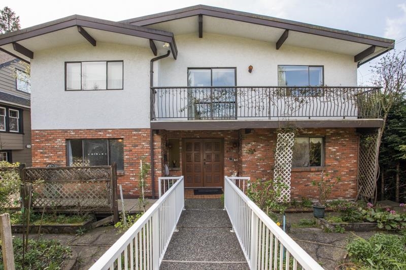 635 E KEITH ROAD, North Vancouver BC V7L 1W4, R3056341, BC,