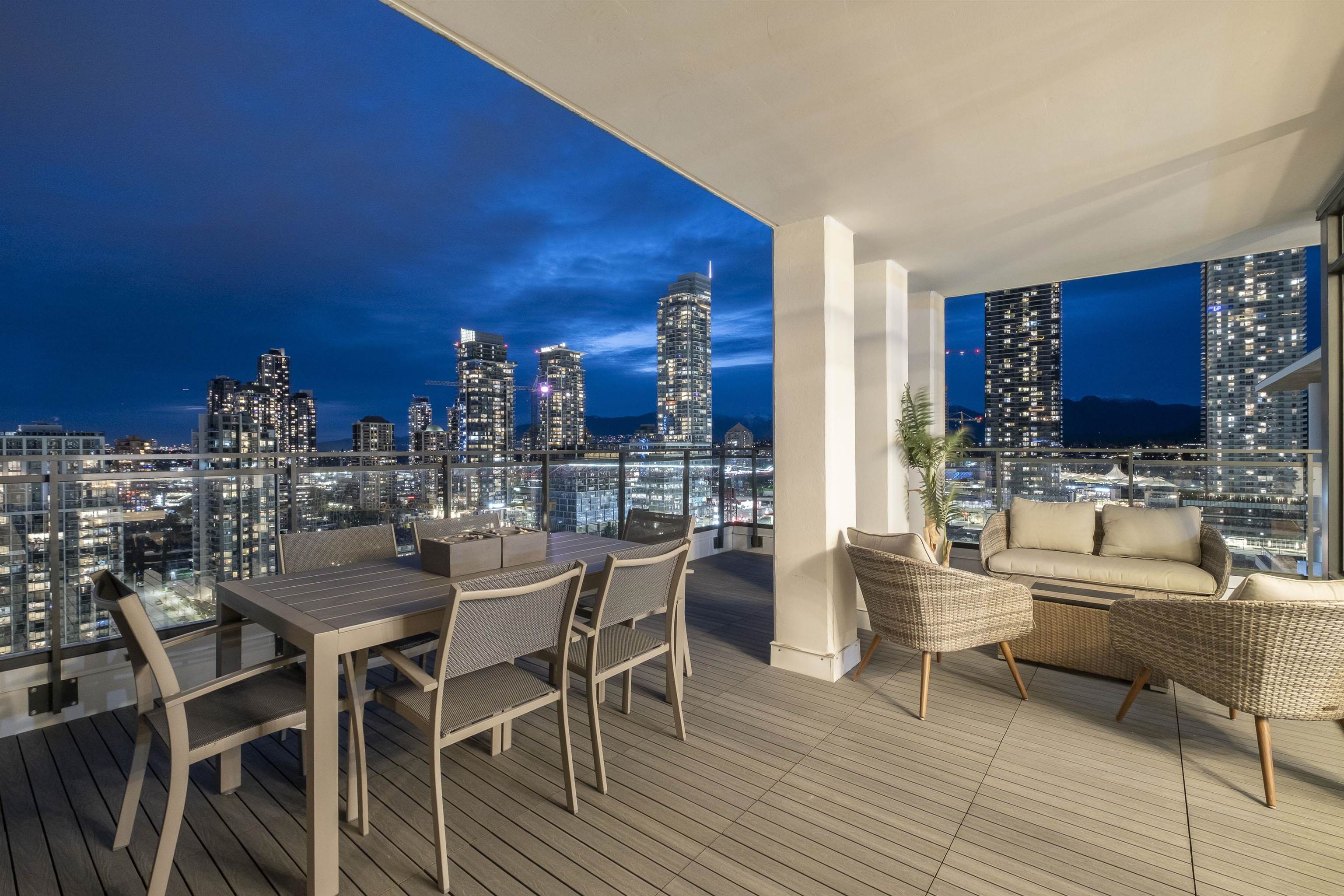 2703 2378 ALPHA AVENUE, R3056356, BC,