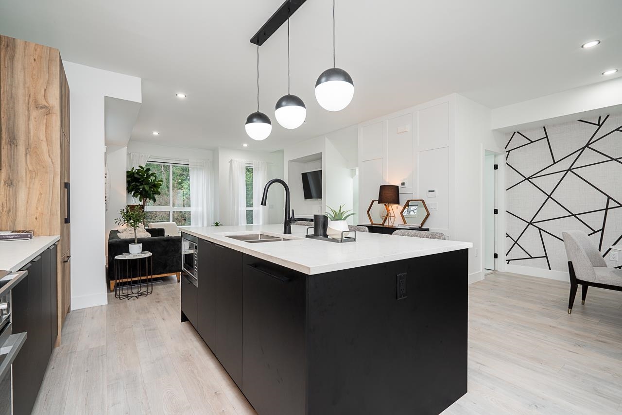 27 13895 64TH AVENUE, R3056508, BC,