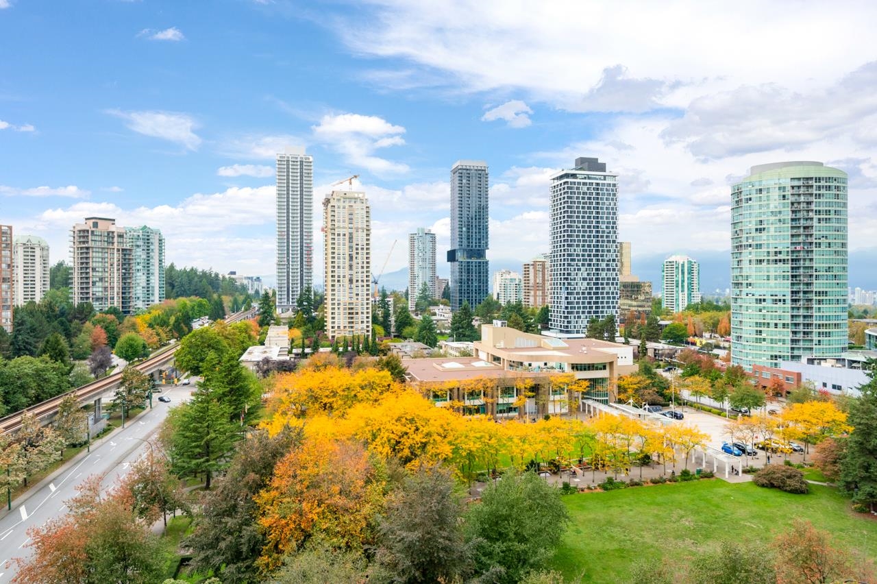 1005 6240 MCKAY AVENUE, R3056542, BC,