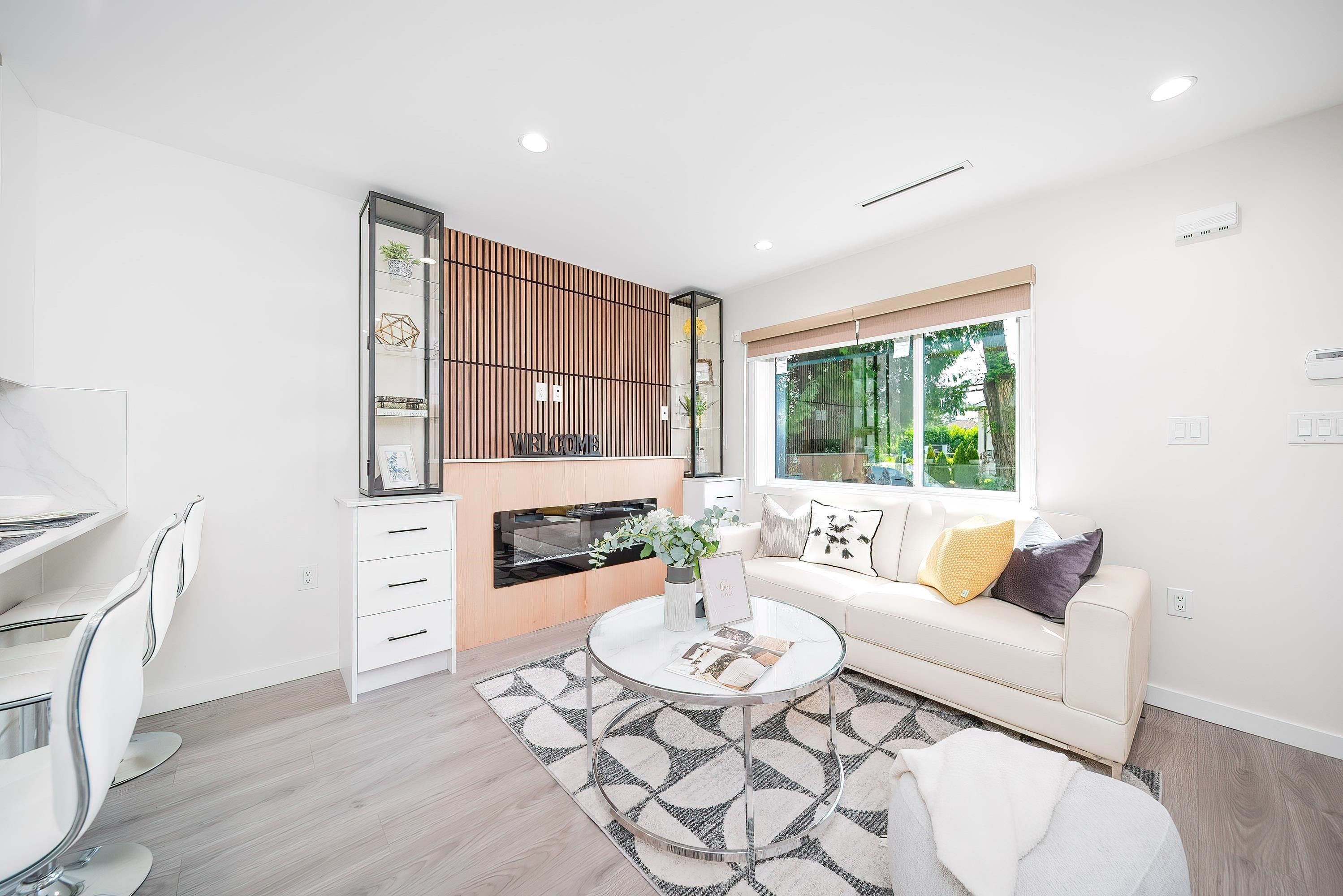 762X GILLEY AVENUE, Burnaby BC V5J 4X8, R3056575, BC,