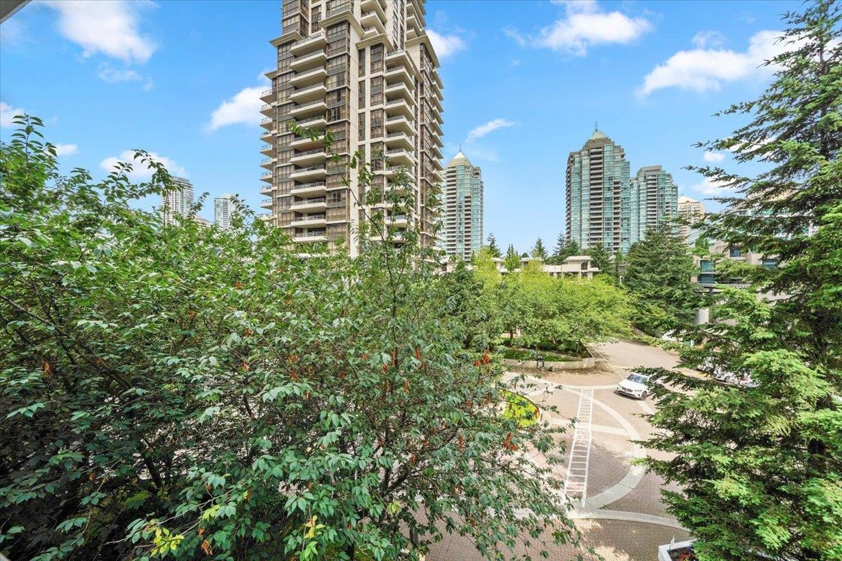 405 2138 MADISON AVENUE, R3056687, BC,