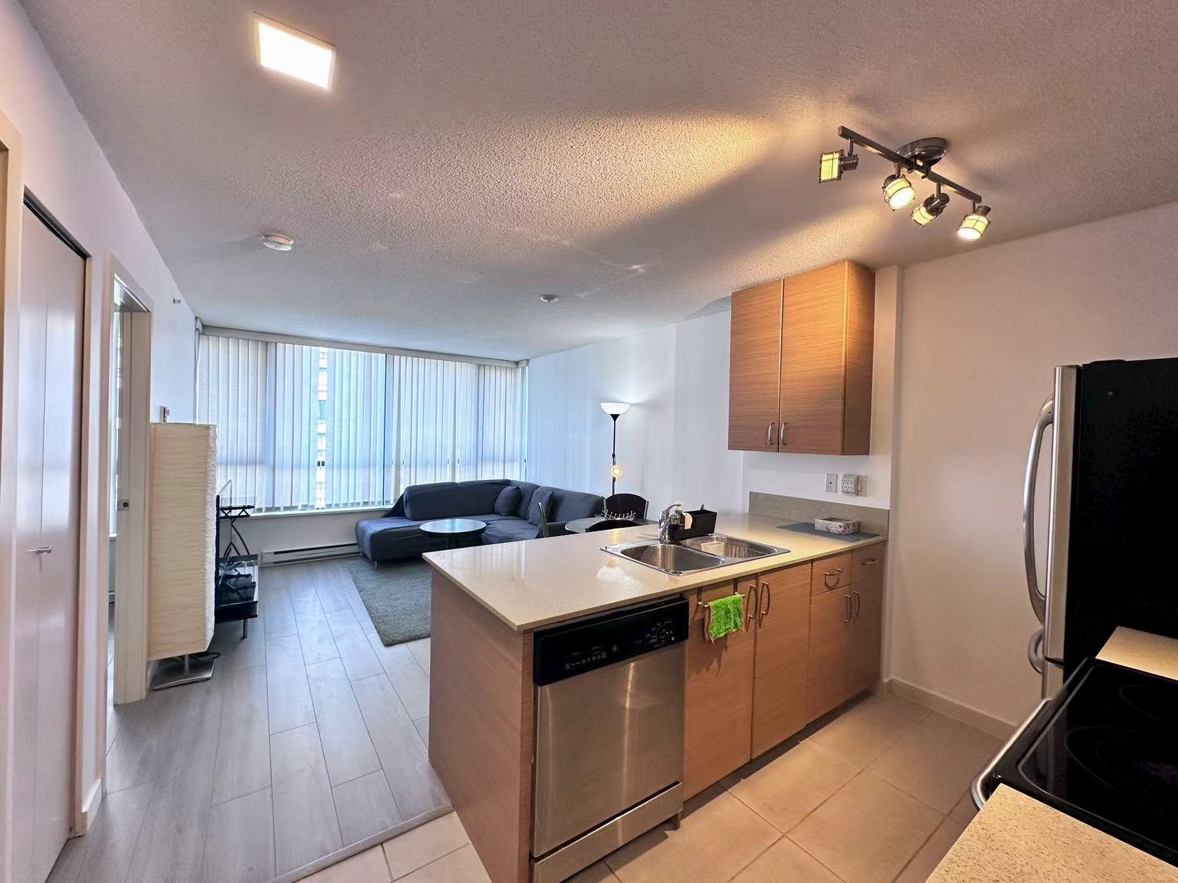 2404 977 MAINLAND STREET, R3056693, BC,