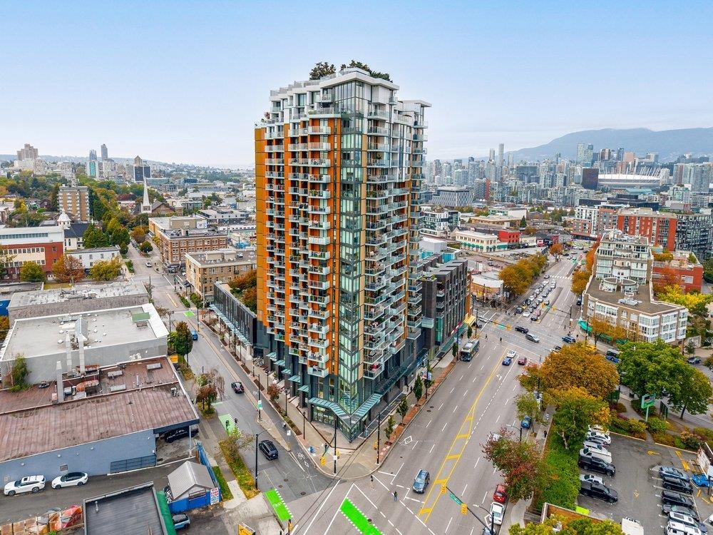 501 285 10TH AVENUE, R3056809, BC,