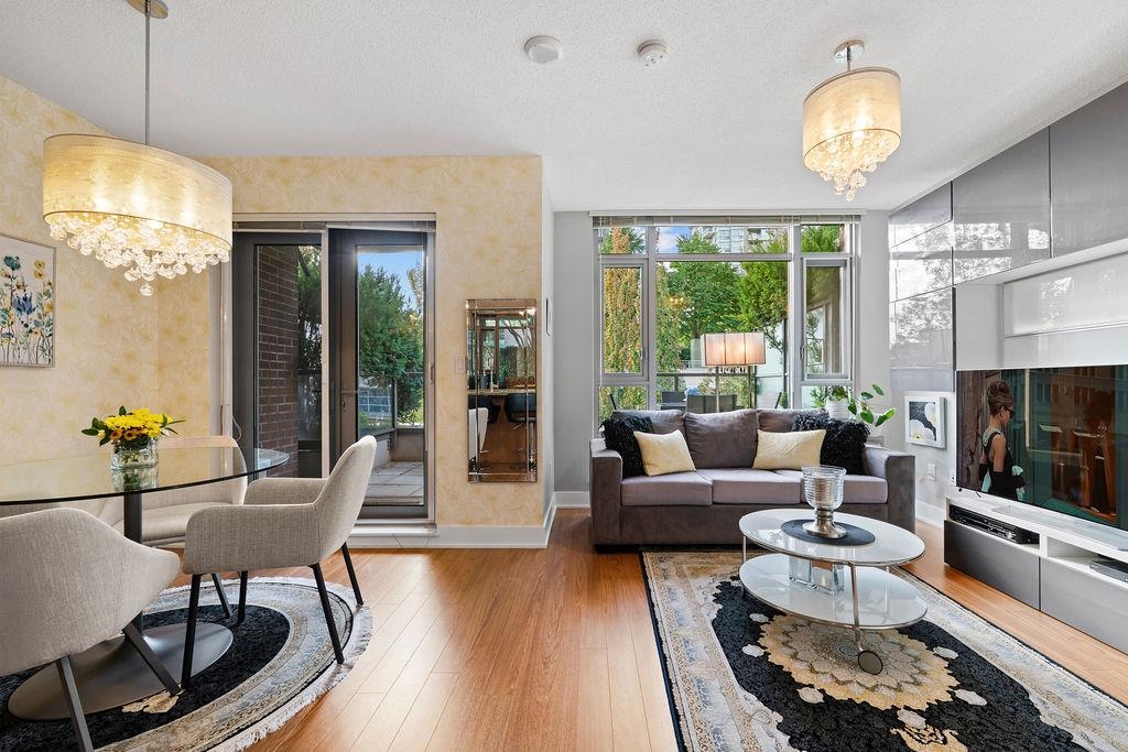 306 1155 THE HIGH STREET, R3056864, BC,