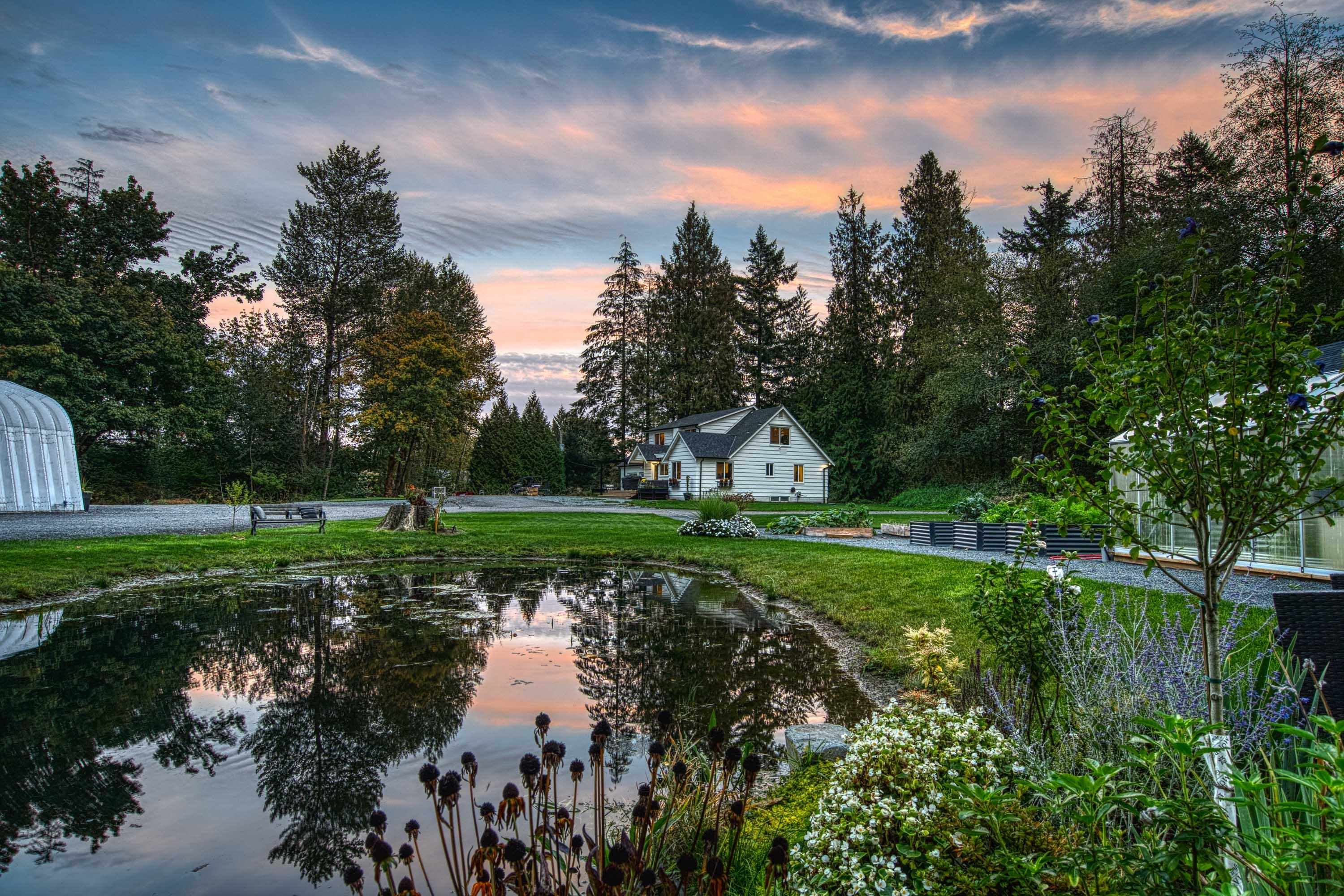 MLS® listing #R3056872 for sale located at 27591 40 AVENUE, Langley BC V4W 1V8