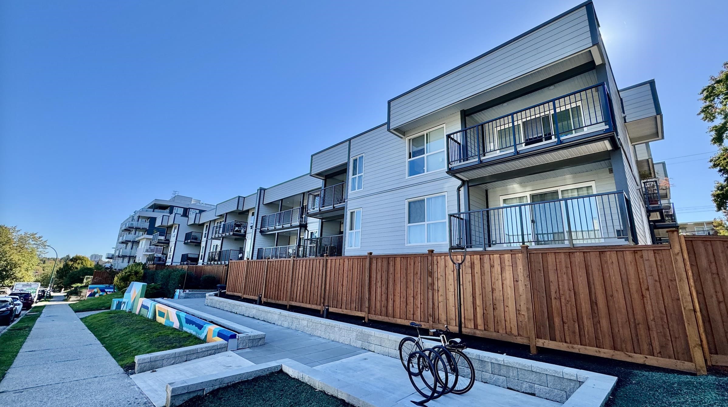 215 808 8TH AVENUE, R3057090, BC,