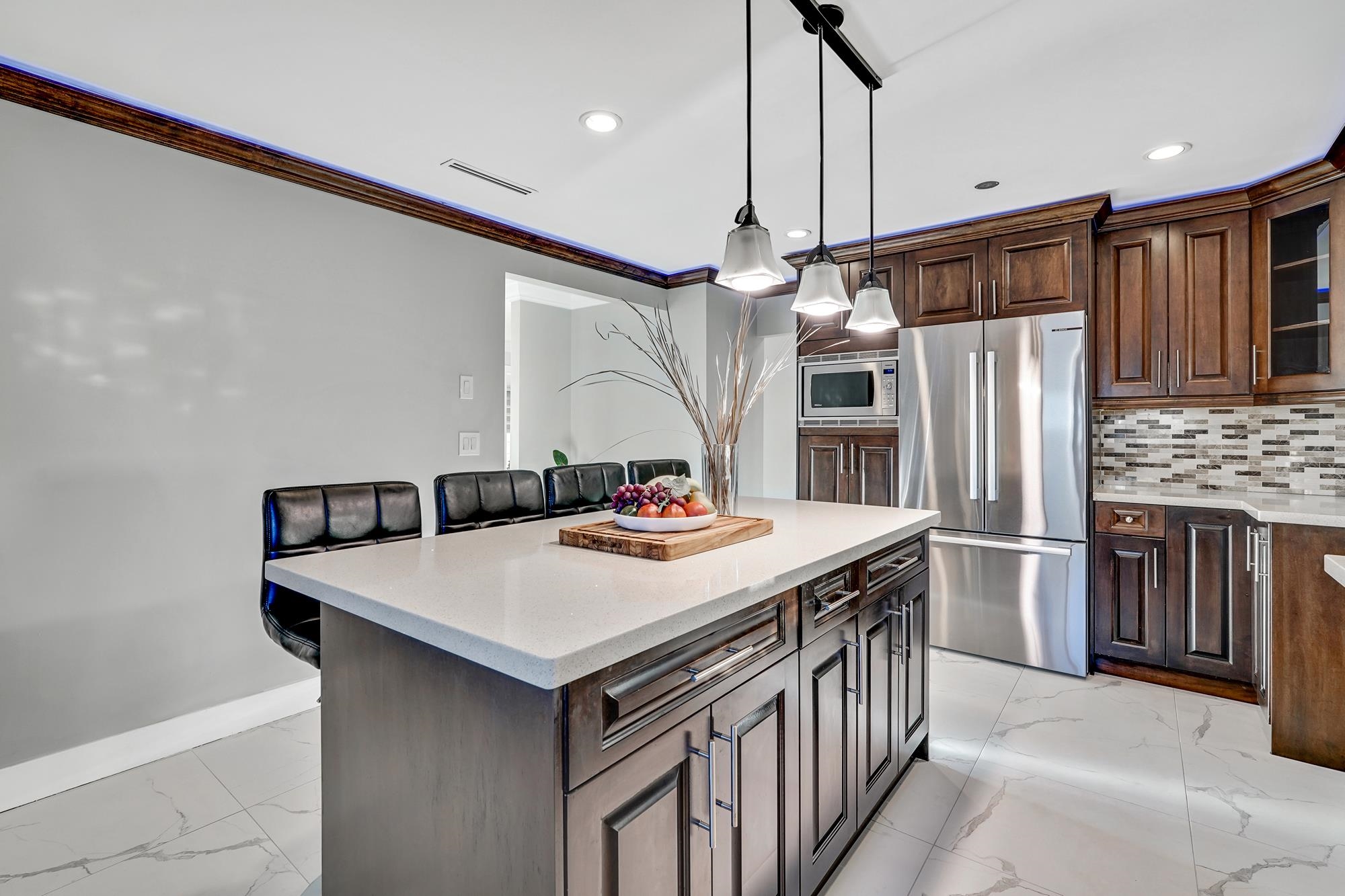 345 FENTON STREET, New Westminster BC V3M 5J1, R3057091, BC,