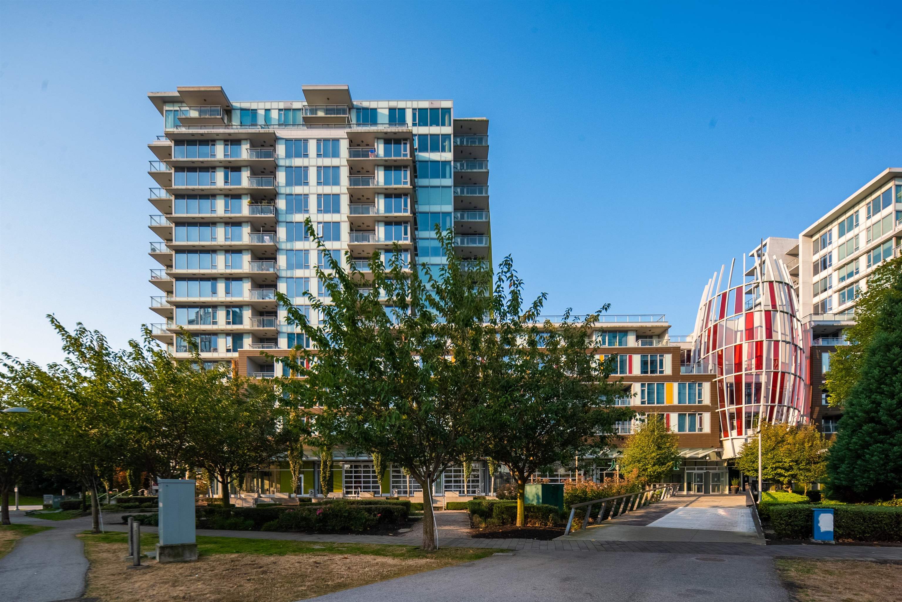 902 6971 ELMBRIDGE WAY, R3057194, BC,