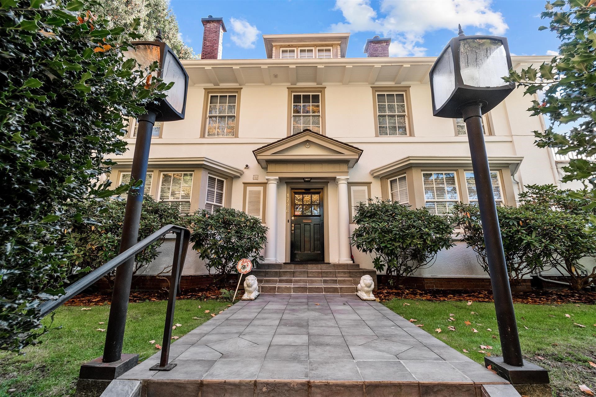 1726 W 32ND AVENUE, Vancouver BC V6J 3A7, R3057222, BC,