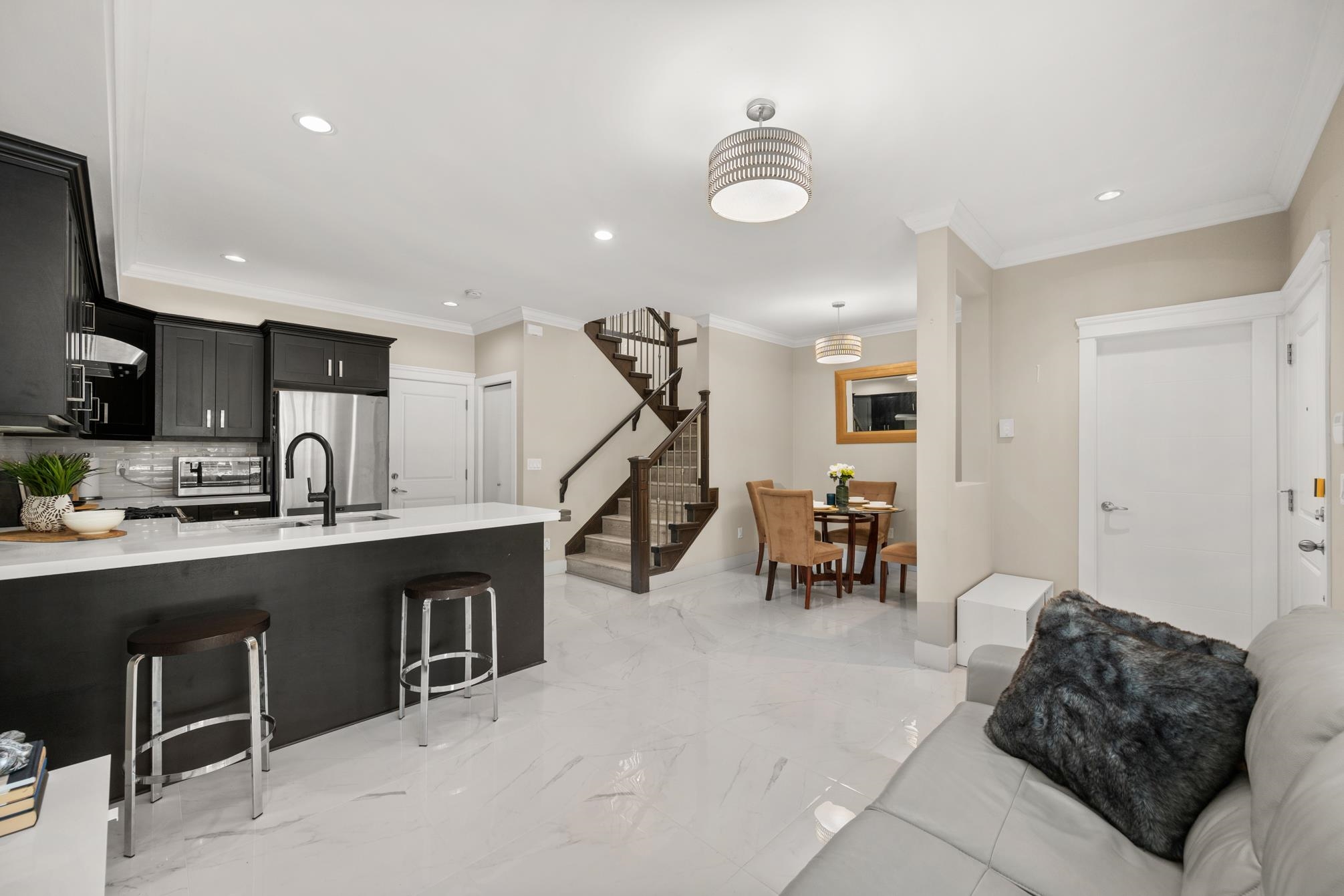 9 9131 WILLIAMS ROAD, R3057306, BC,