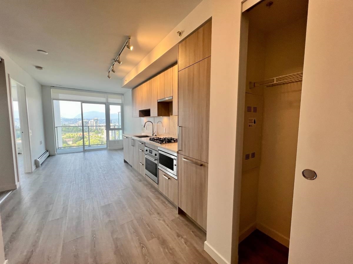 1703 13350 CENTRAL AVE AVENUE, R3057323, BC,