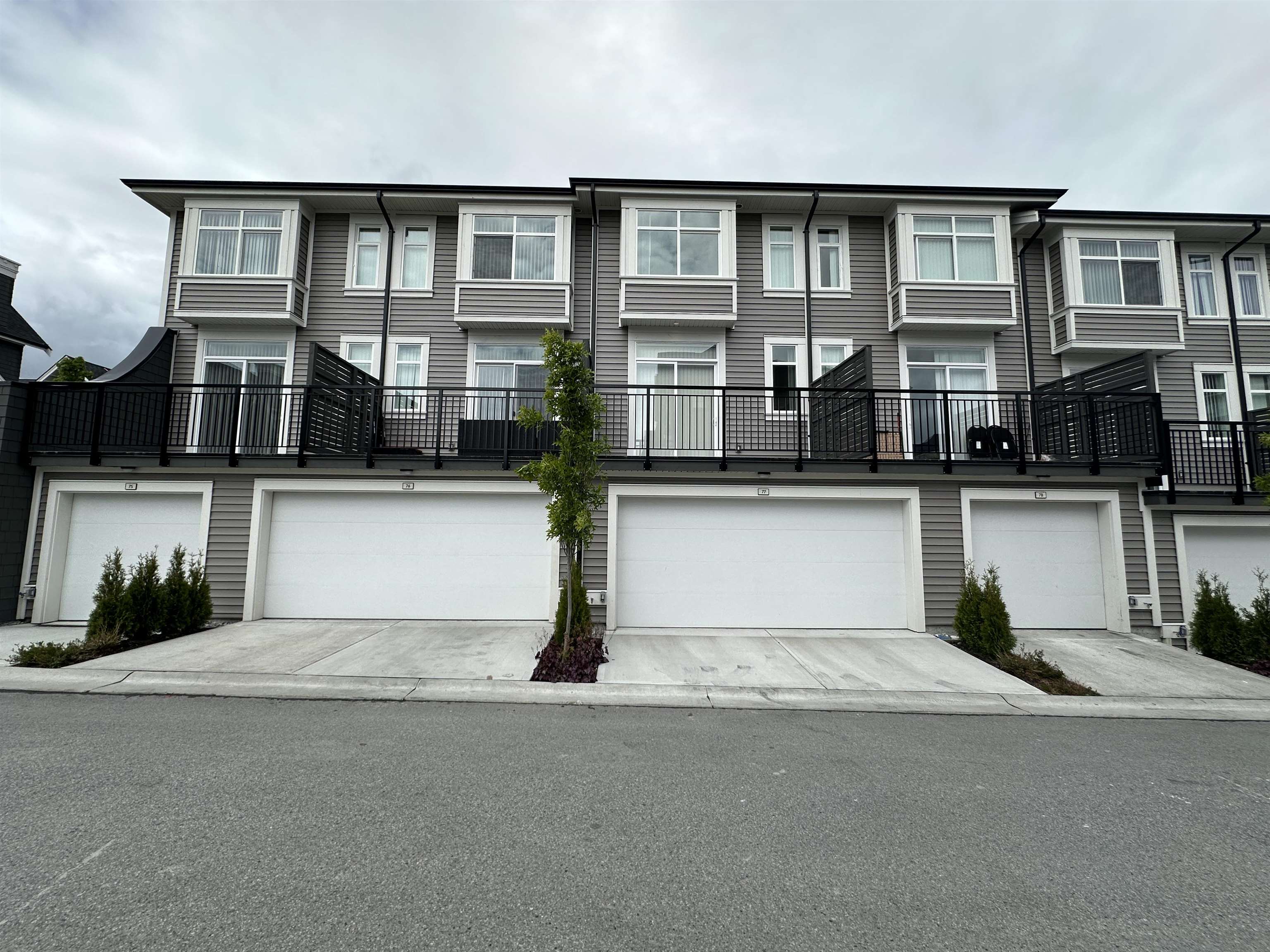 77 14151 58A AVE, R3057360, BC,