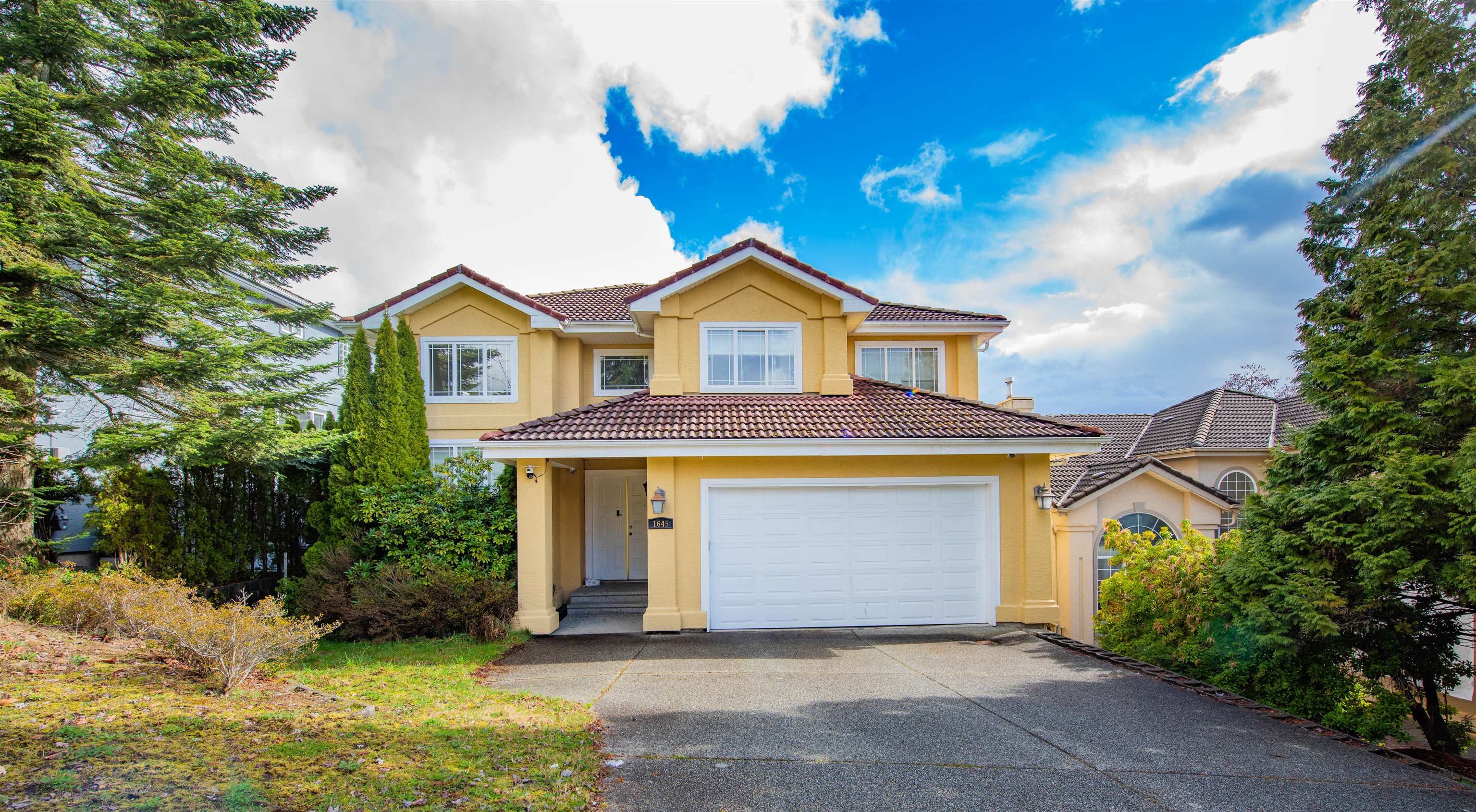 1645 PINETREE WAY, Coquitlam BC V3E 3B7, R3057407, BC,