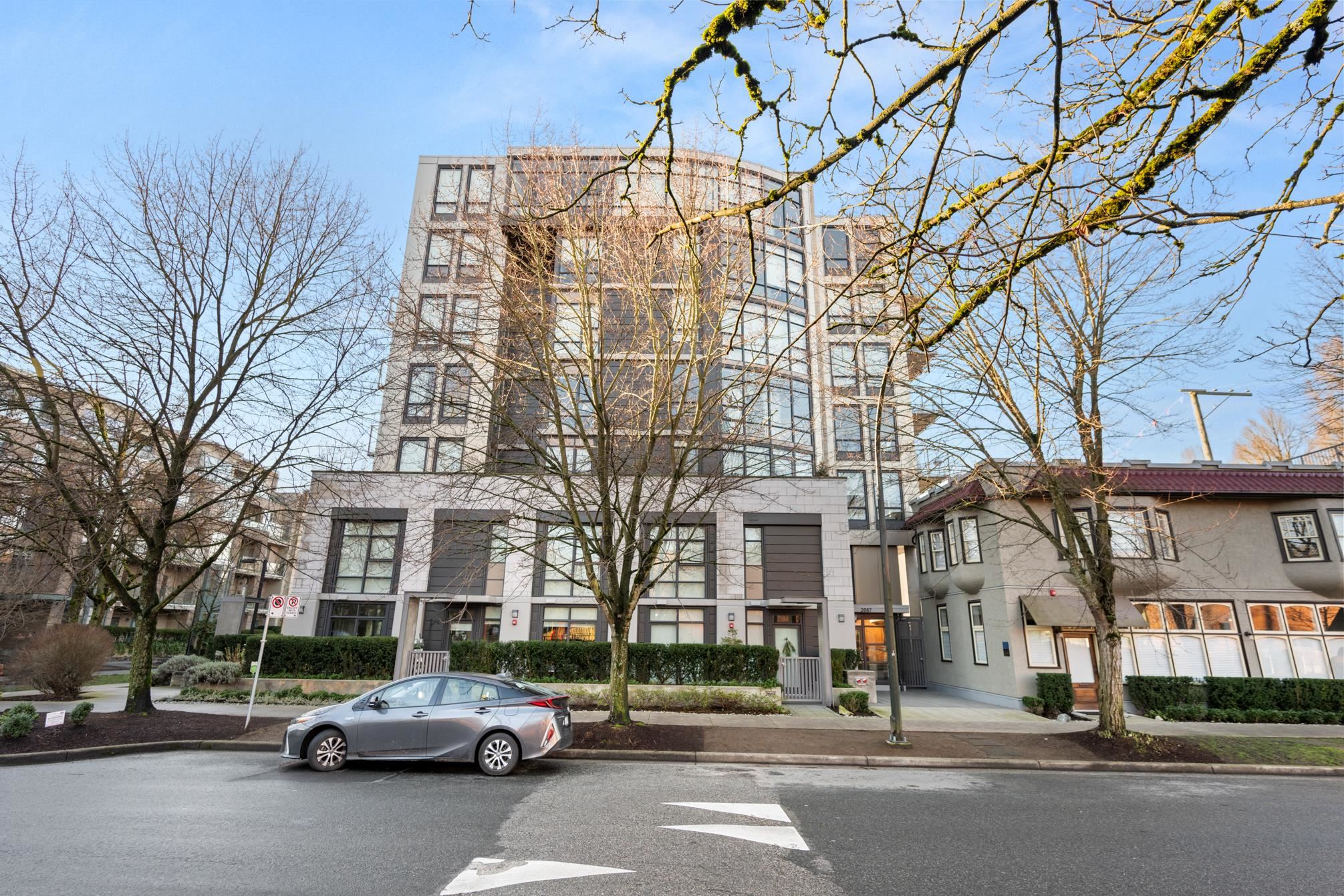 401 2687 MAPLE STREET, R3057476, BC,