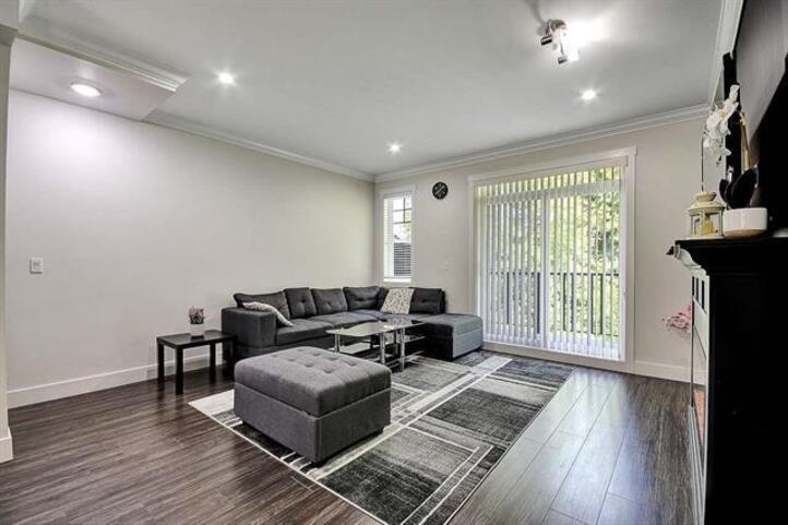 128 13898 64 AVENUE, R3057489, BC,