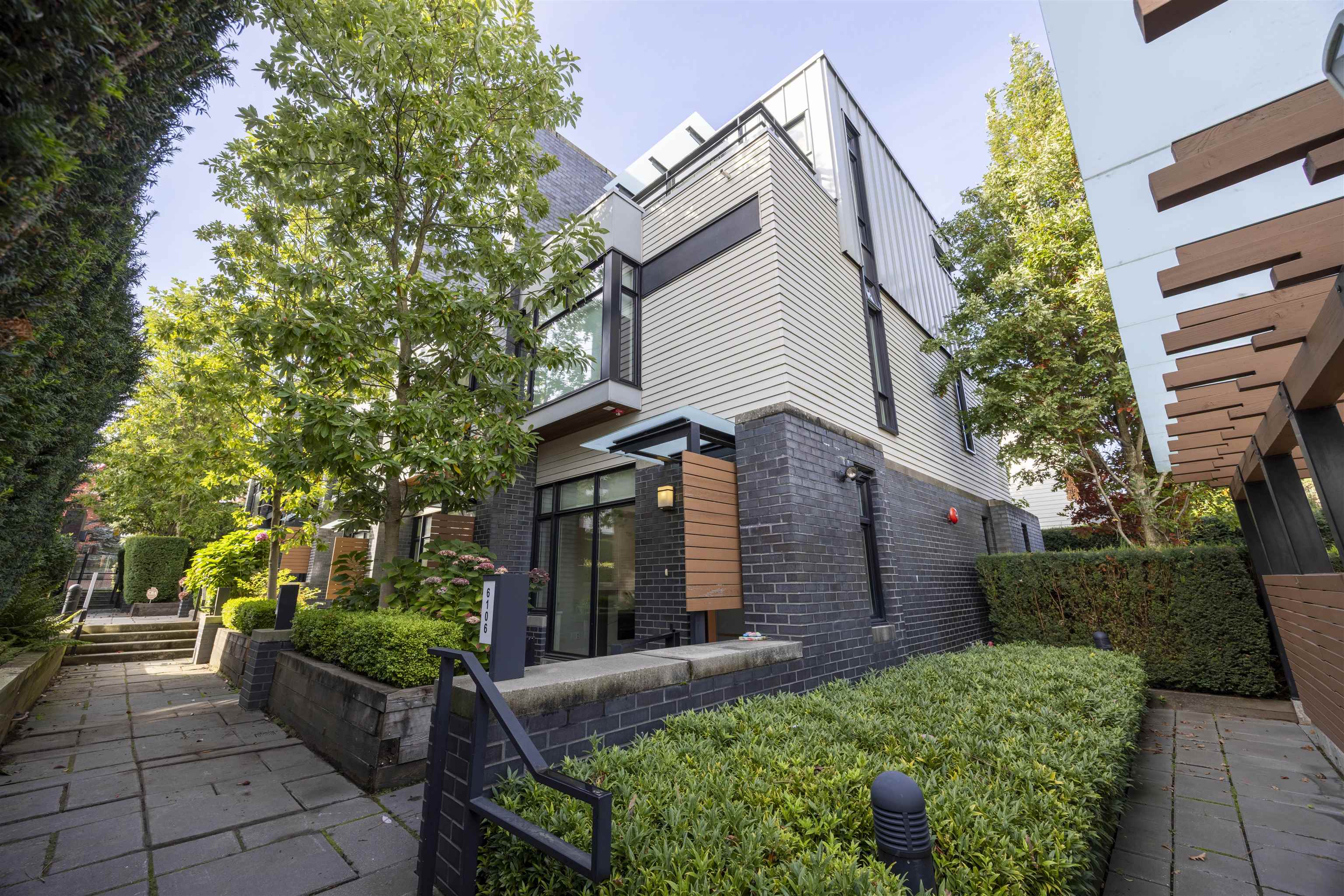 6106 OAK STREET, Vancouver BC V6M 2W2, R3057501, BC,
