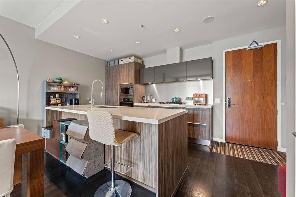 502 77 WALTER HARDWICK AVENUE, R3057521, BC,