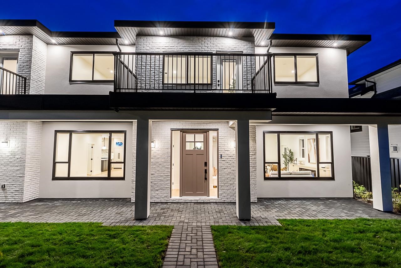 A 646 GIRARD AVENUE, R3057591, BC,