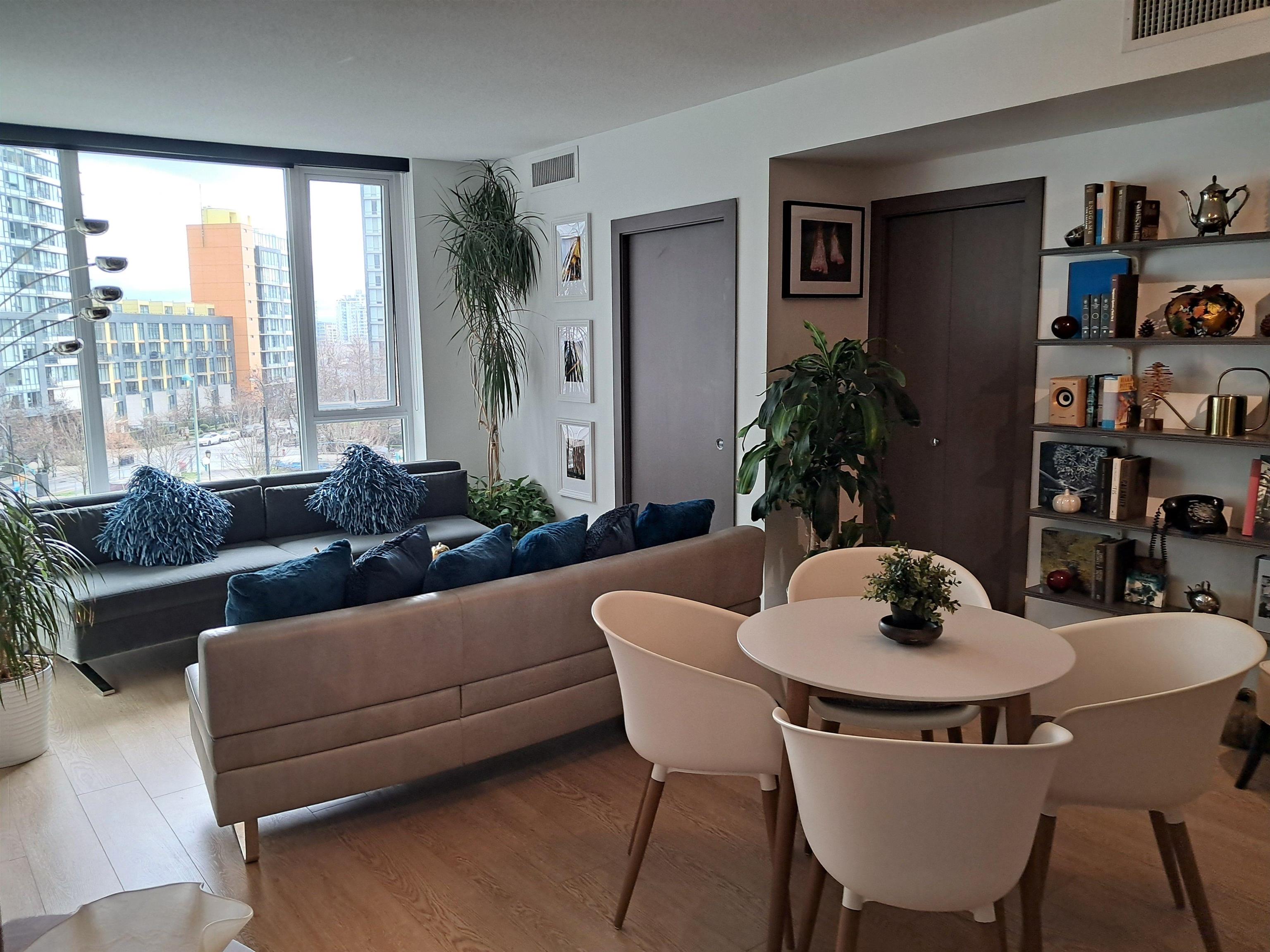 68 SMITHE STREET, Vancouver BC V6B 0P3, R3057667, BC,
