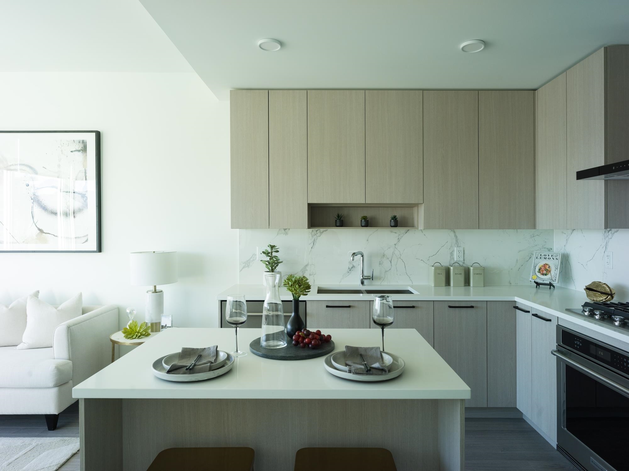 2107 555 SYDNEY AVENUE, R3057689, BC,