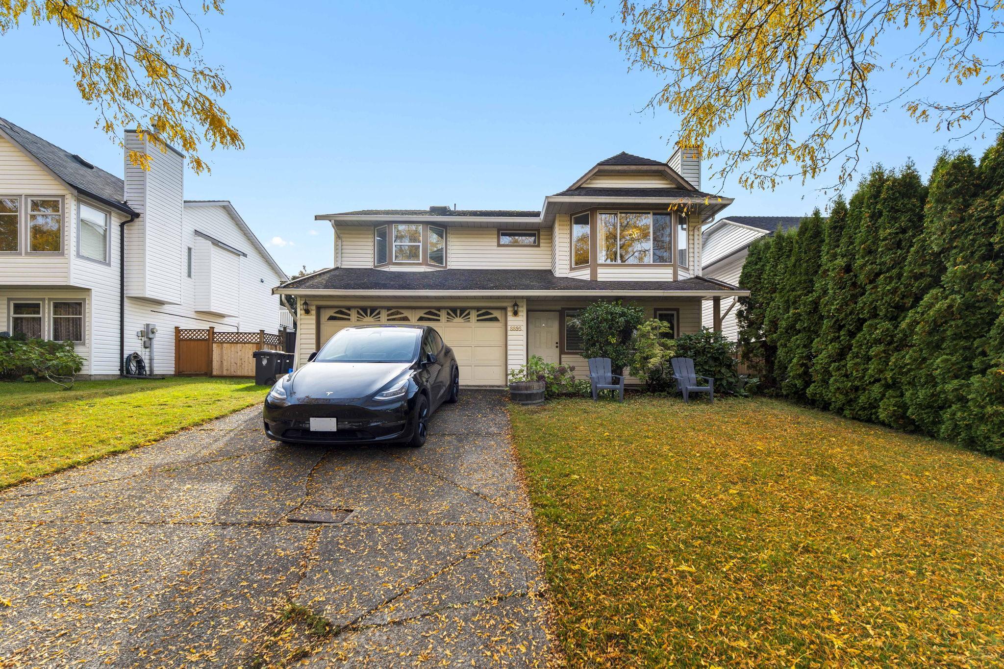 8895 214B STREET, Langley BC V1M 1Y3, R3057756, BC,