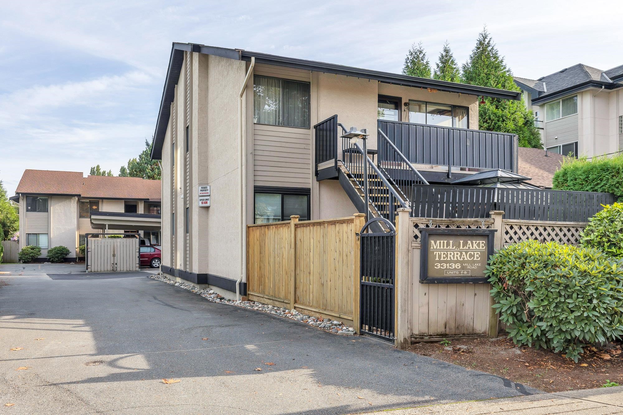 8 33136 MILL LAKE ROAD, R3057786, BC,