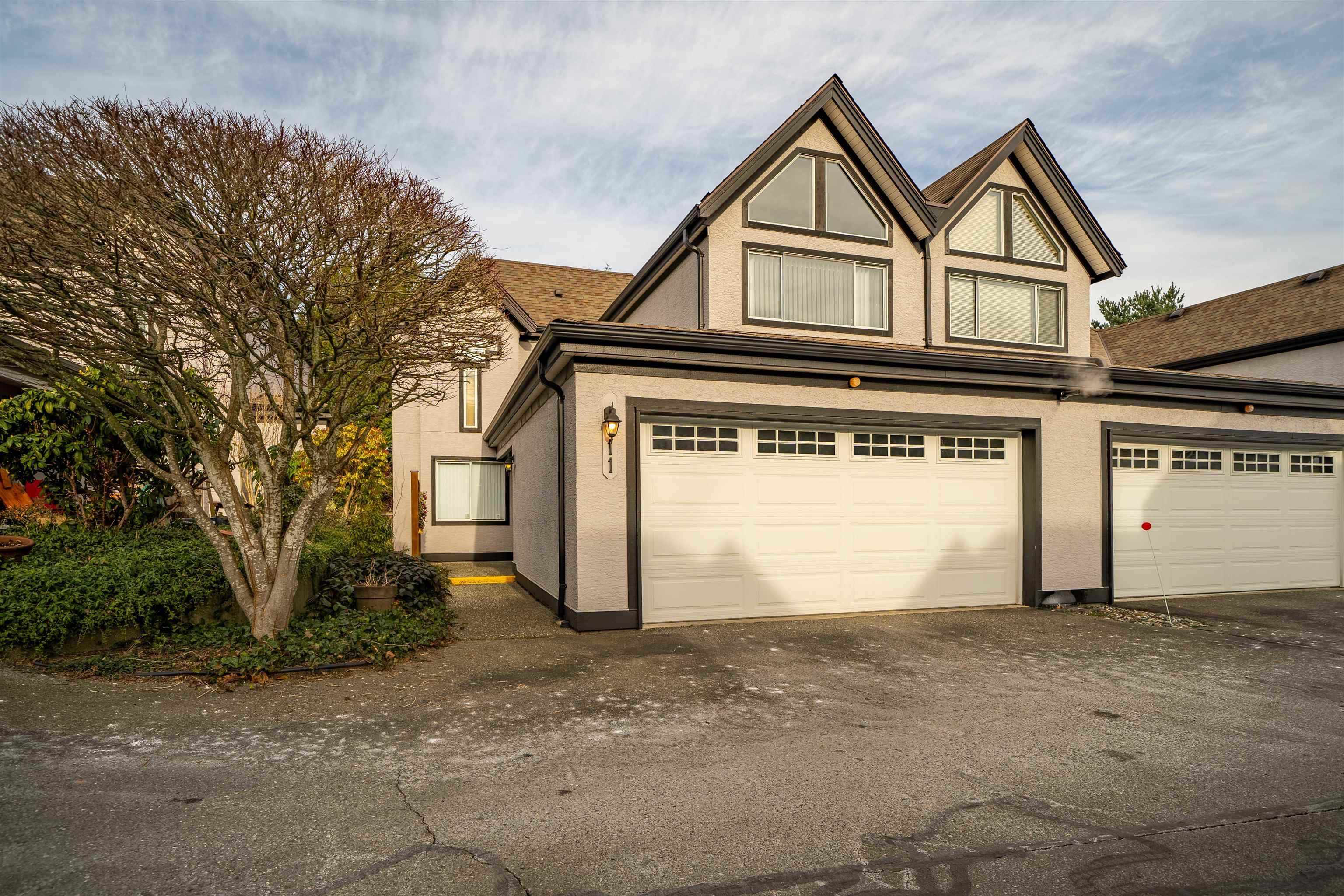 MLS® listing #R3057819 for sale located at 11 8567 164 STREET