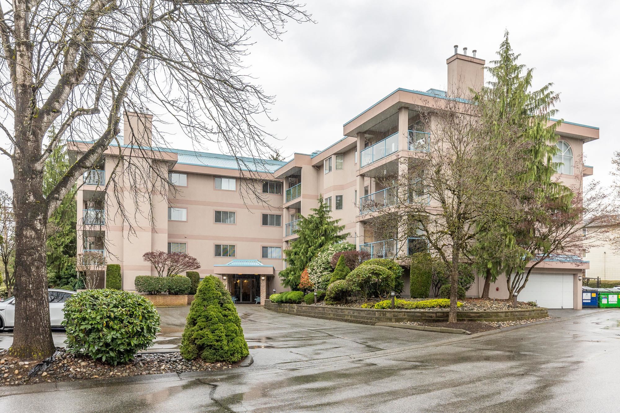 201 33110 GEORGE FERGUSON WAY, R3057868, BC,