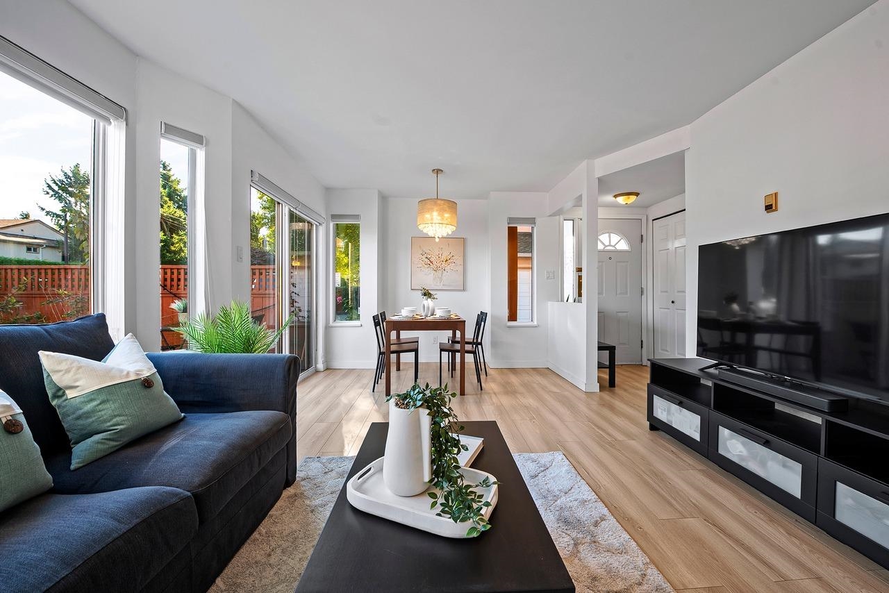 1 7231 MOFFATT ROAD, R3057939, BC,