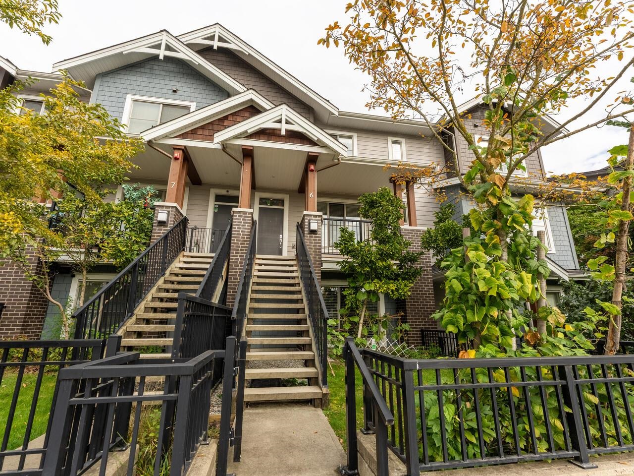 6 2145 PRAIRIE AVENUE, R3058076, BC,