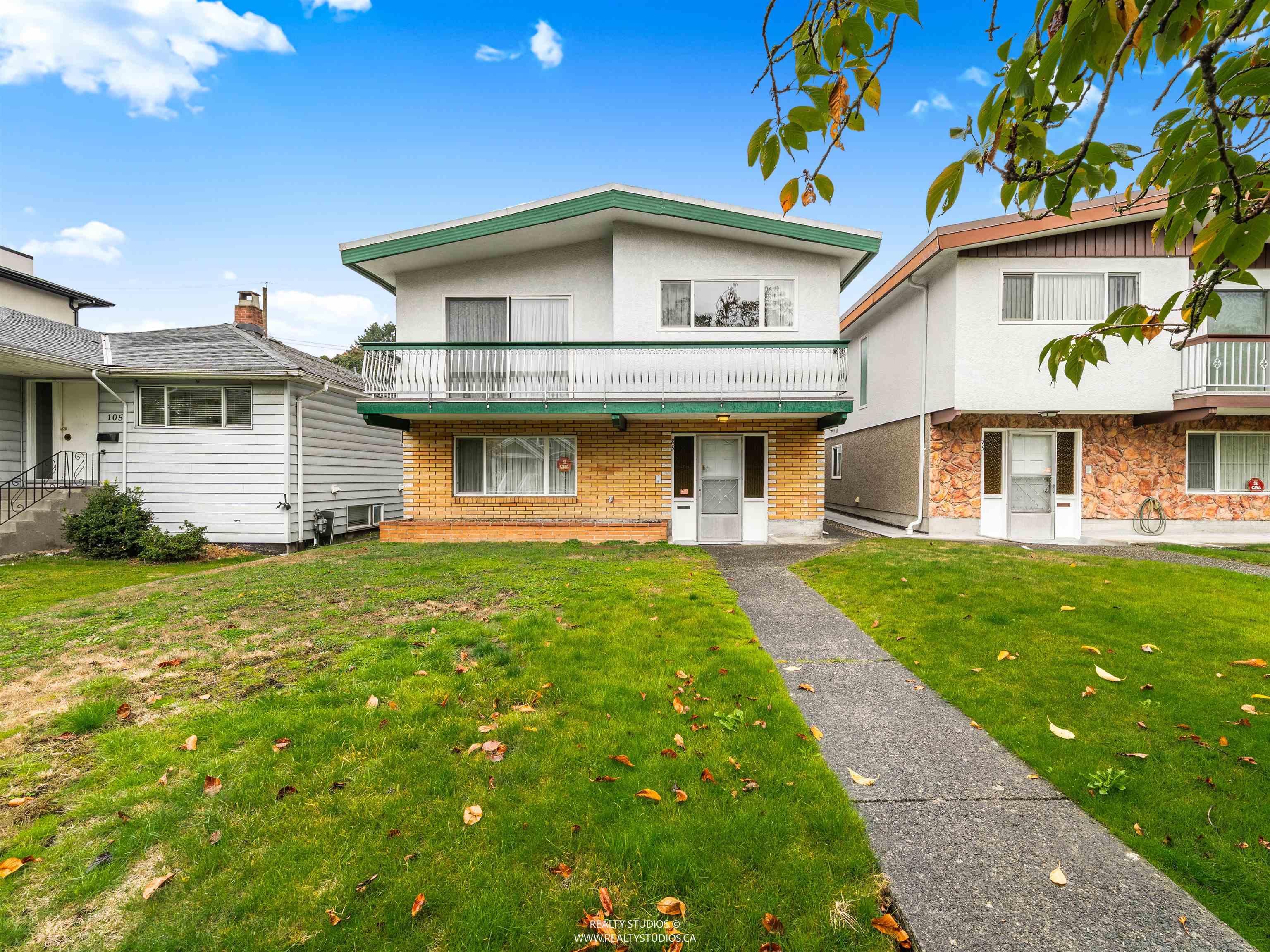 85 W 63RD AVENUE, Vancouver BC V5X 2H7, R3058119, BC,