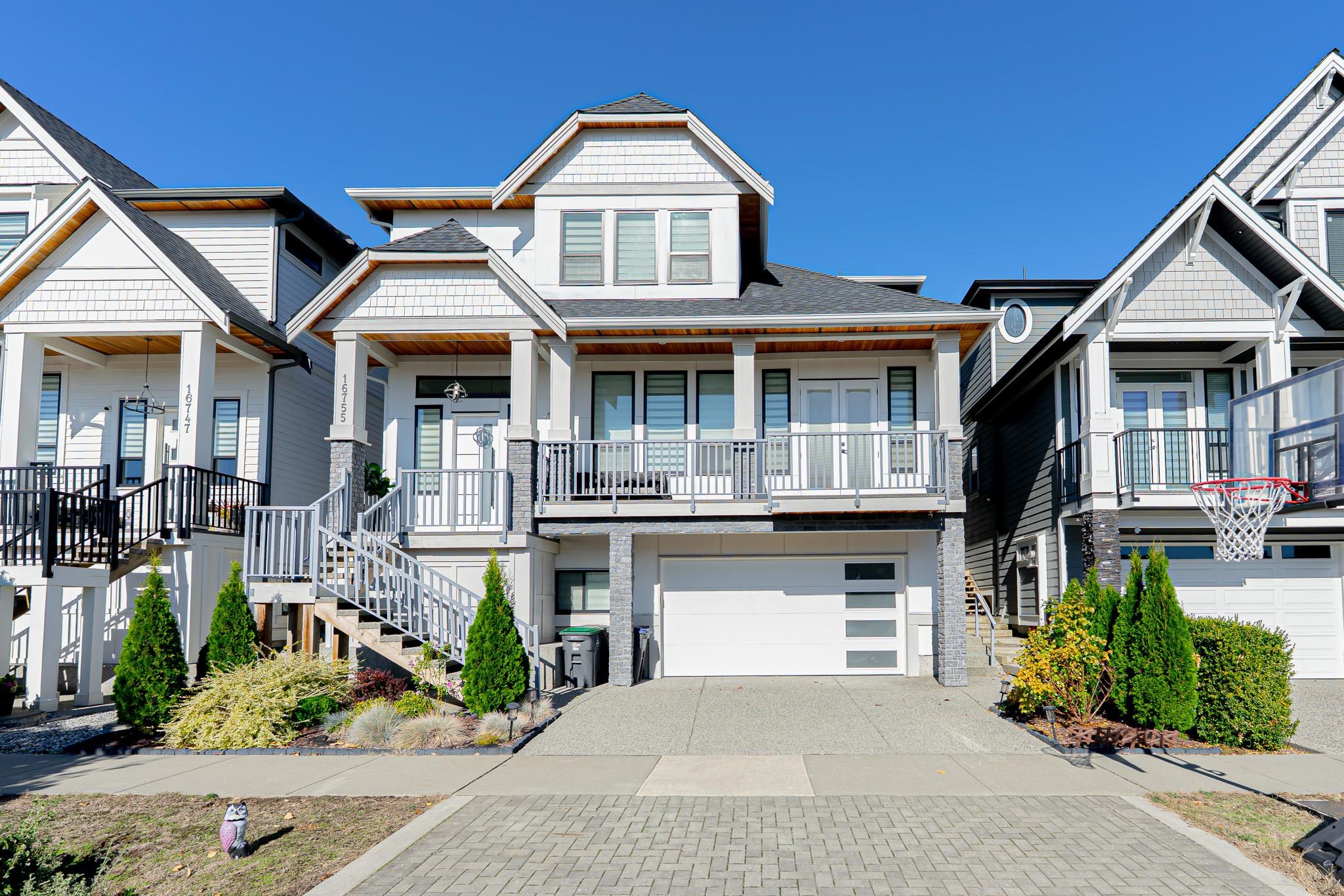 16755 16A AVENUE, Surrey BC V3Z 0B4, R3058127, BC,