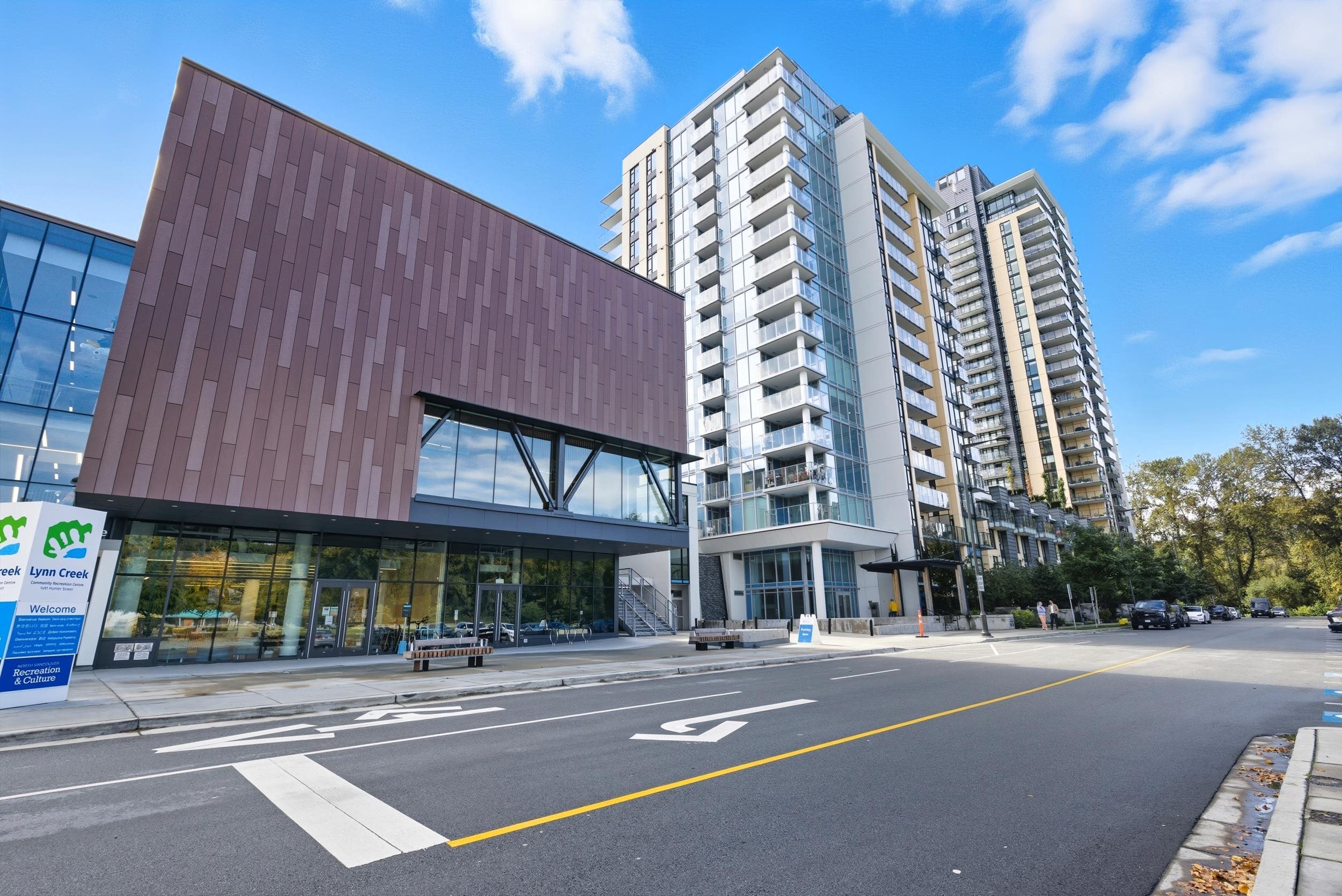 602 1401 HUNTER STREET, R3058207, BC,