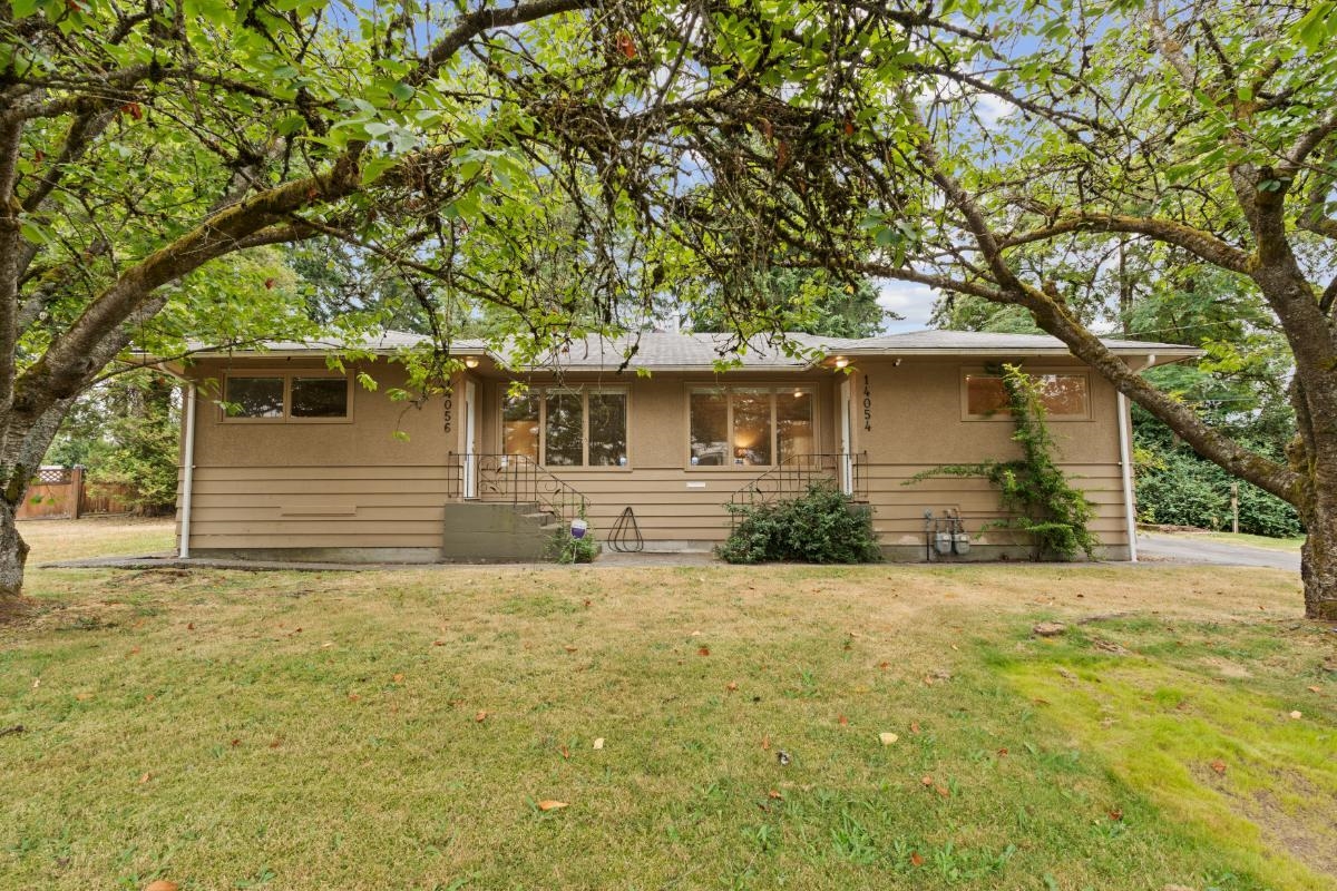 14054 ANTRIM ROAD, Surrey BC V3R 5H7, R3058331, BC,