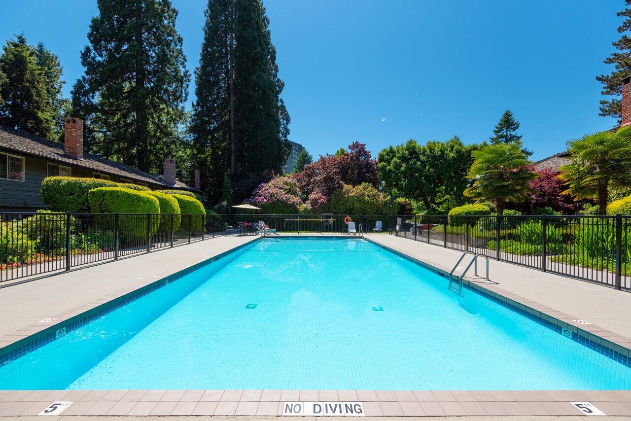 810 235 KEITH ROAD, R3058346, BC,
