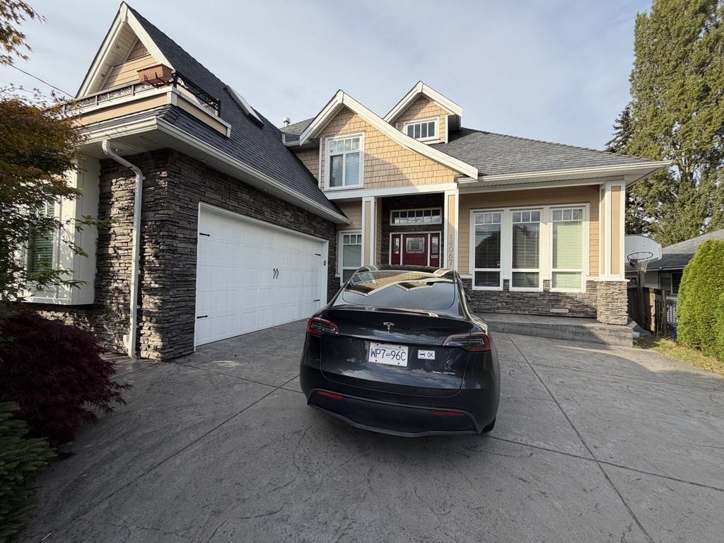 16067 14 AVENUE, Surrey BC V4A 1G9, R3058511, BC,