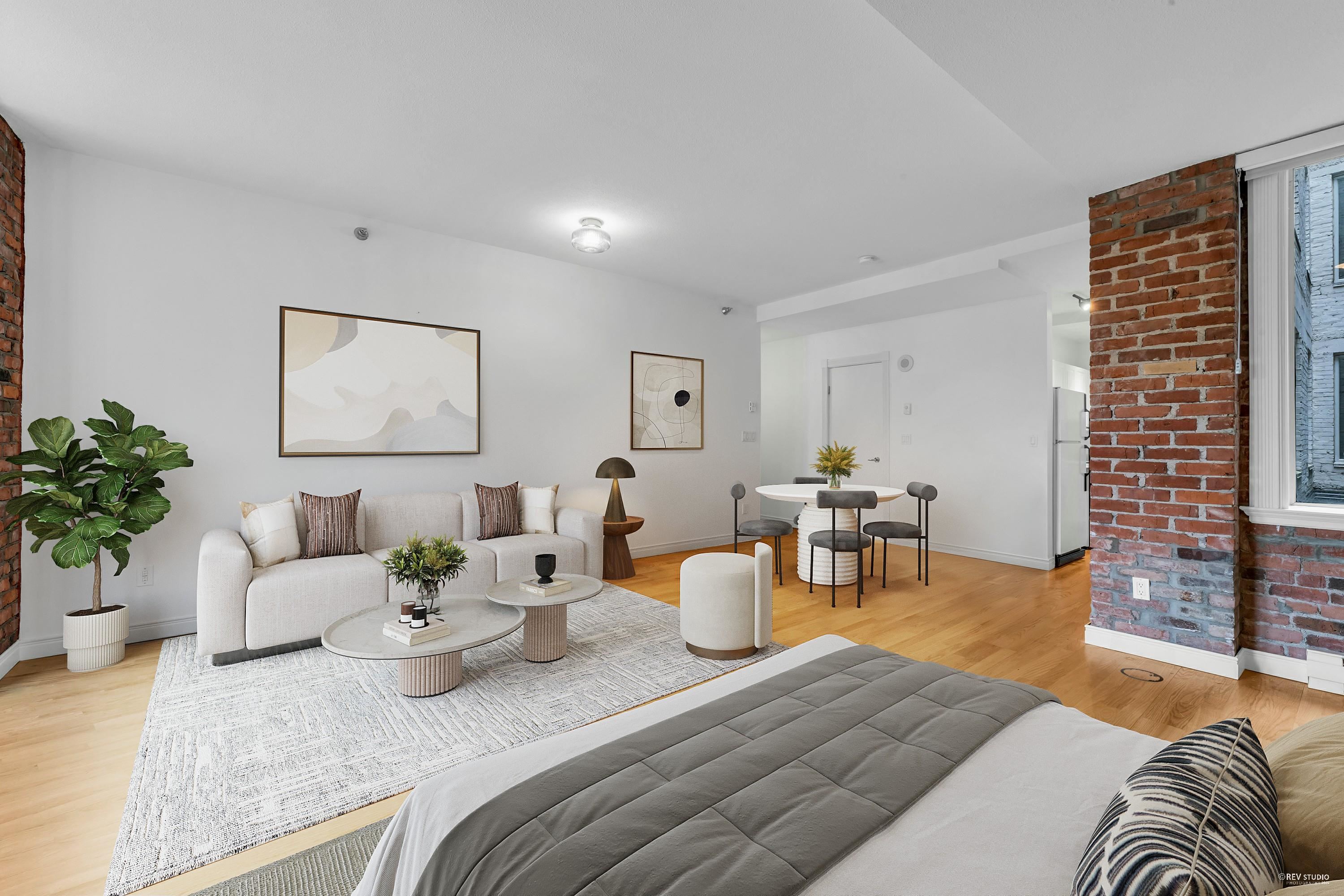 301 233 ABBOTT STREET, R3058674, BC,