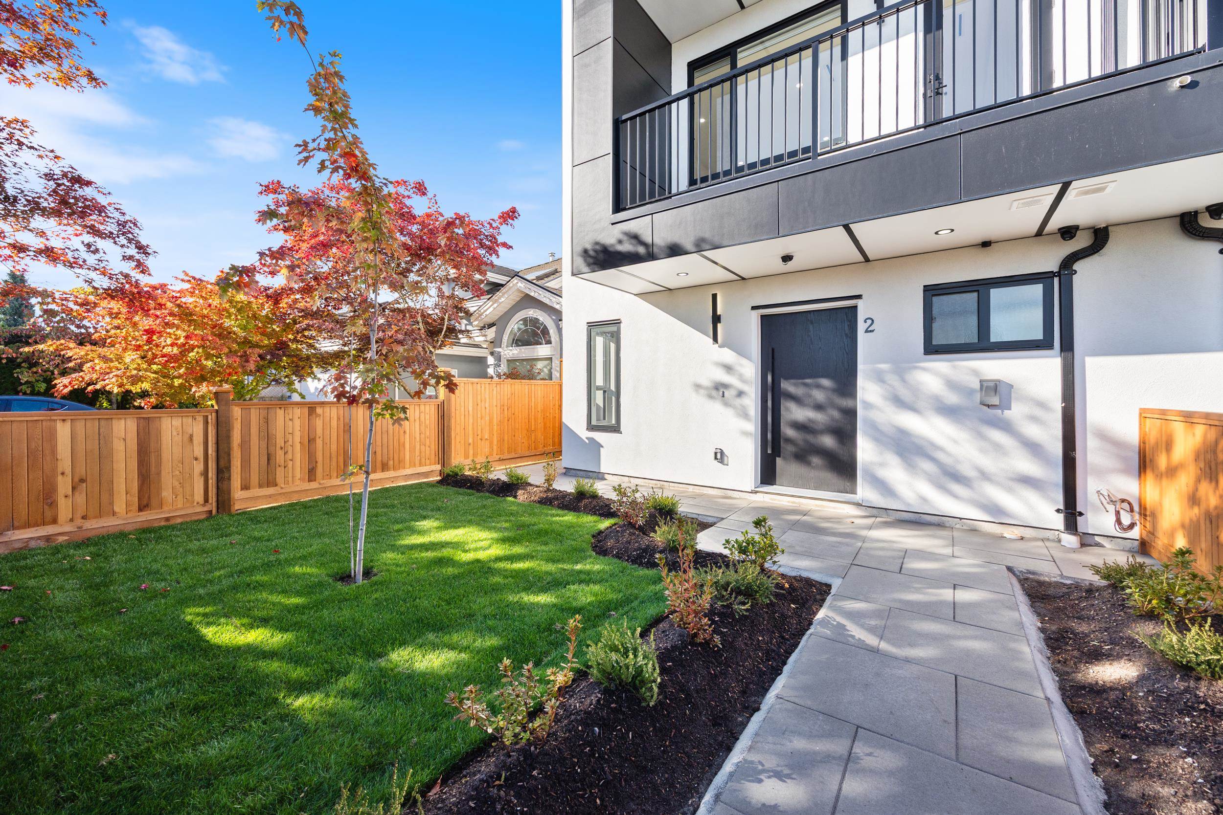 2 4170 HURST STREET, R3058678, BC,
