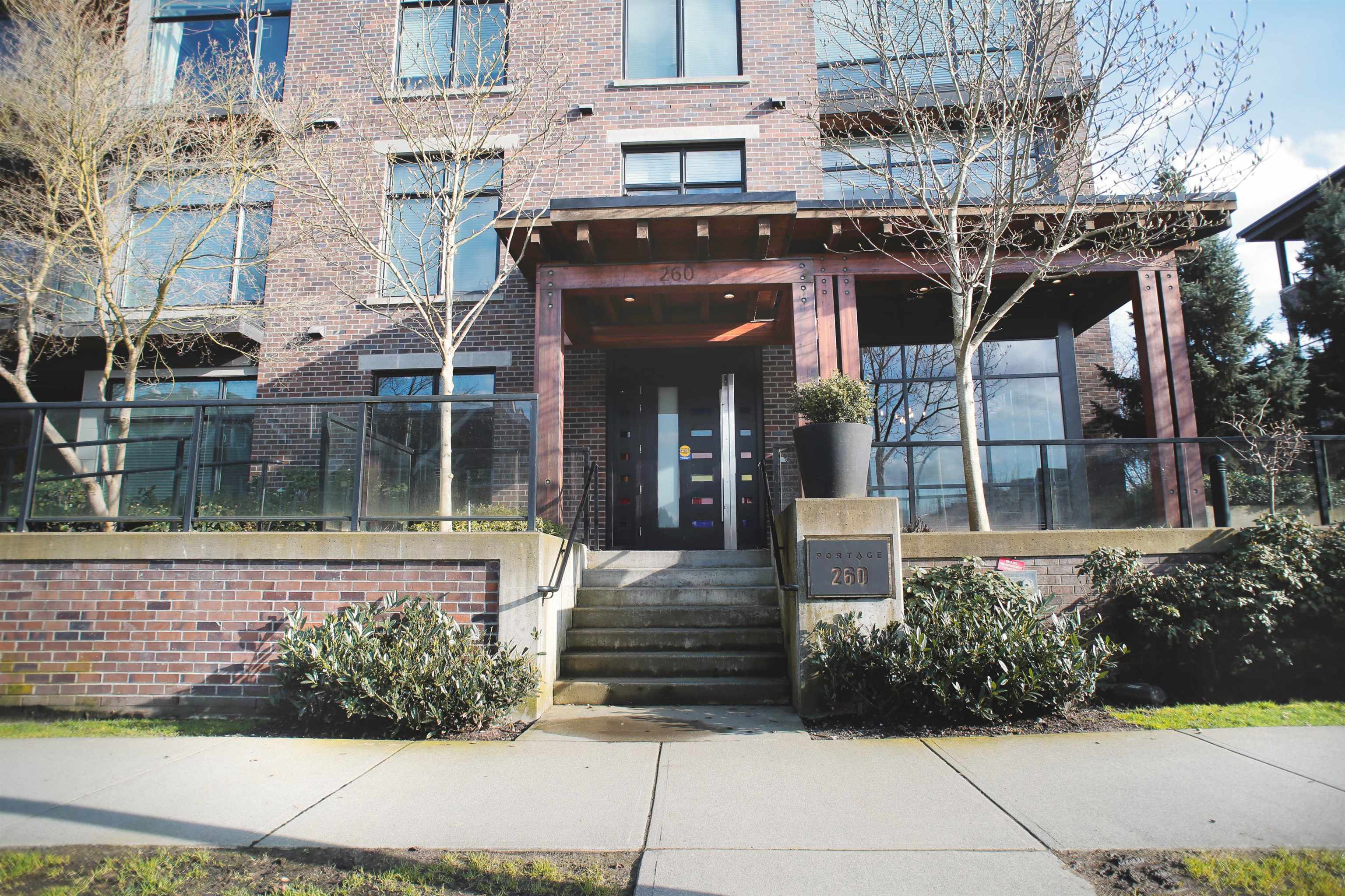 104 260 SALTER STREET, R3058725, BC,