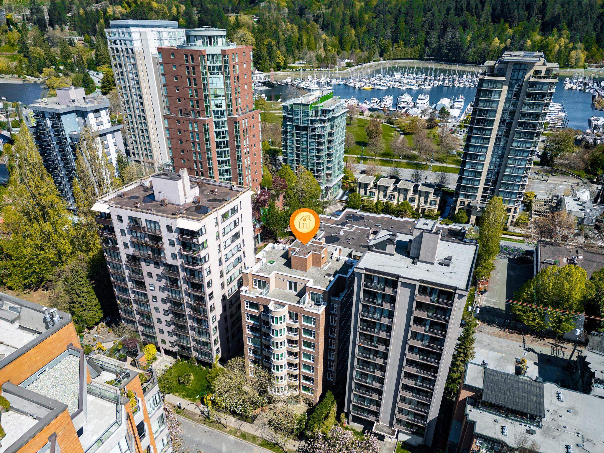 203 1845 ROBSON STREET, R3058775, BC,