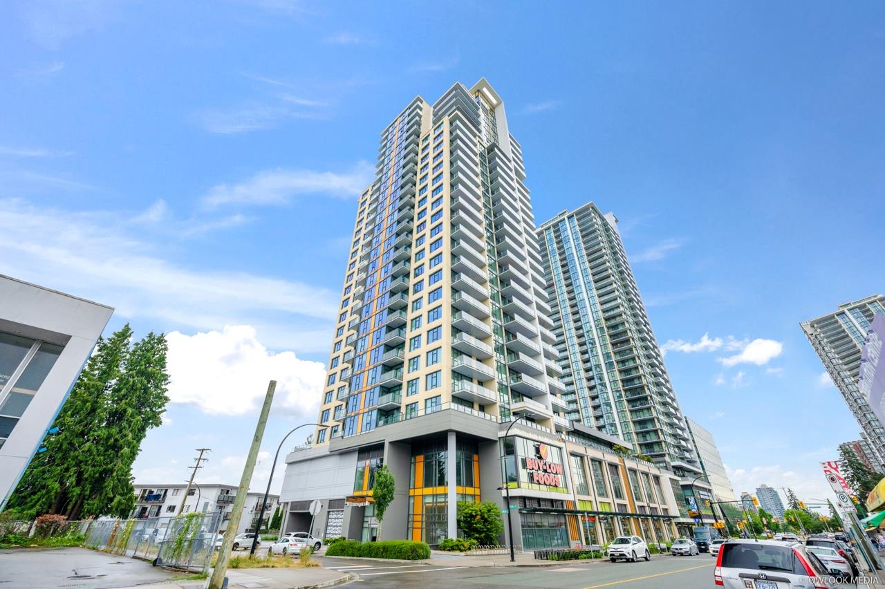 402 7303 NOBLE LANE, R3058897, BC,