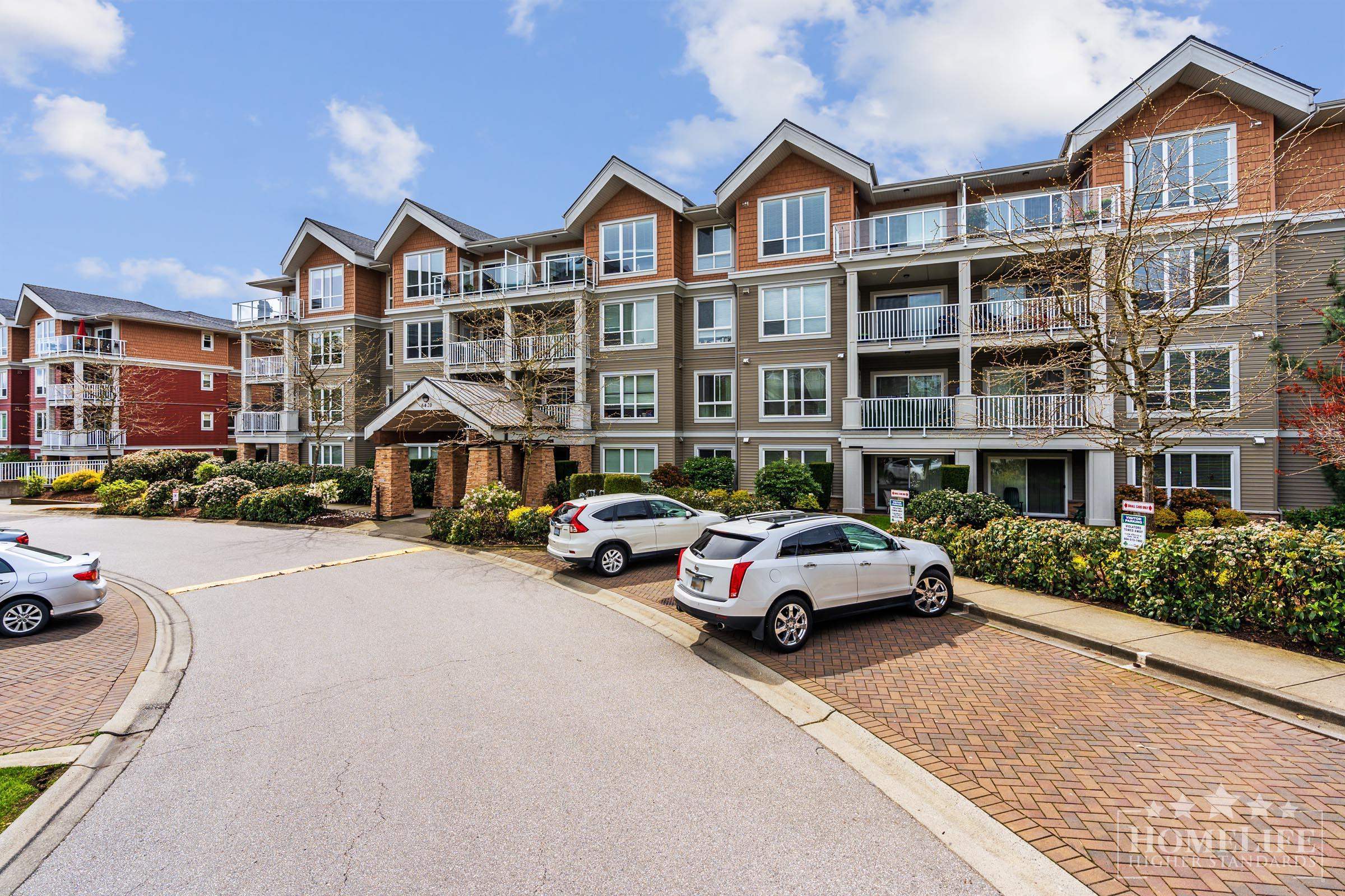 301 6430 194 STREET, R3058906, BC,