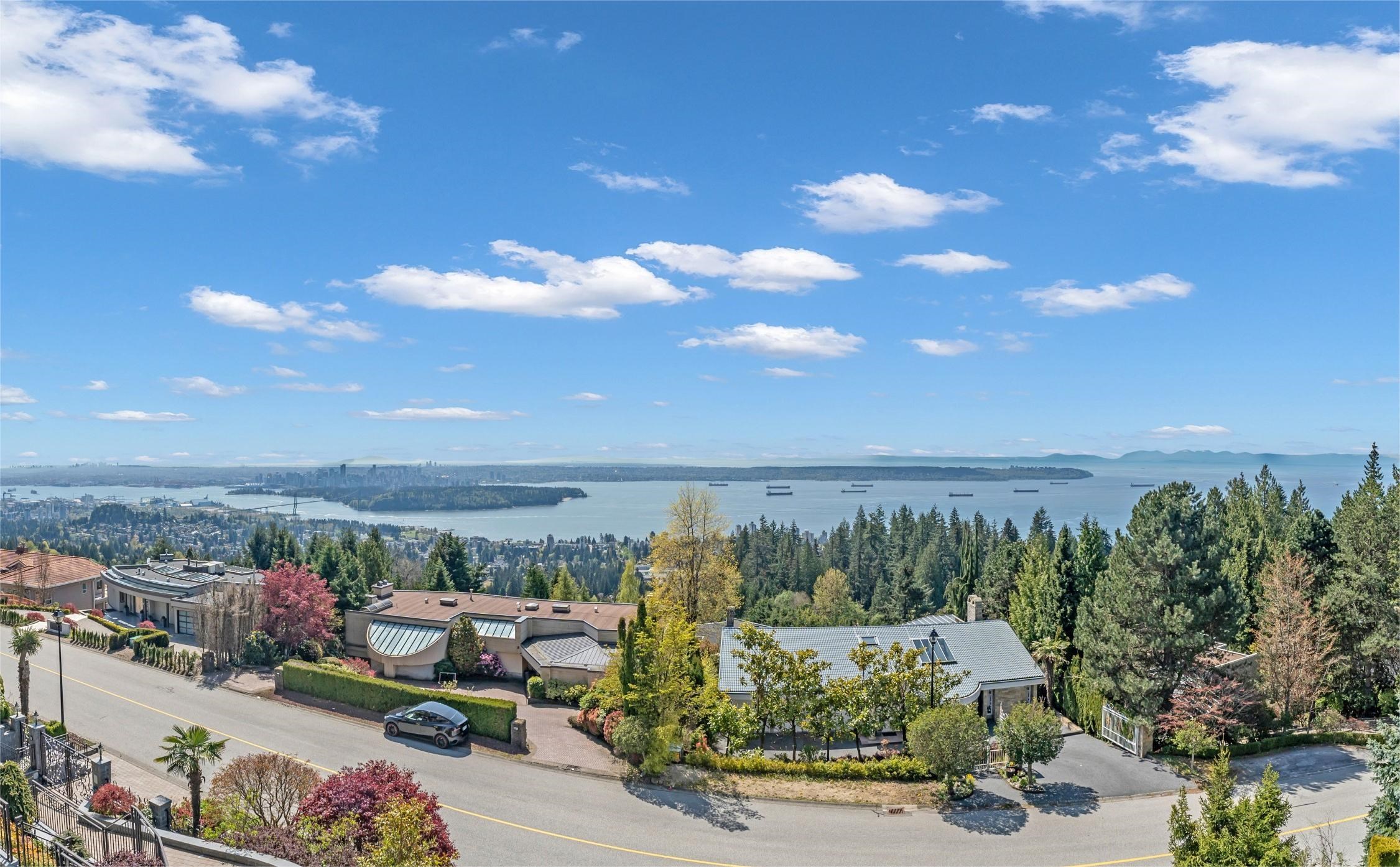 1439 CHIPPENDALE ROAD, West Vancouver BC V7S 2N7, R3058911, BC,
