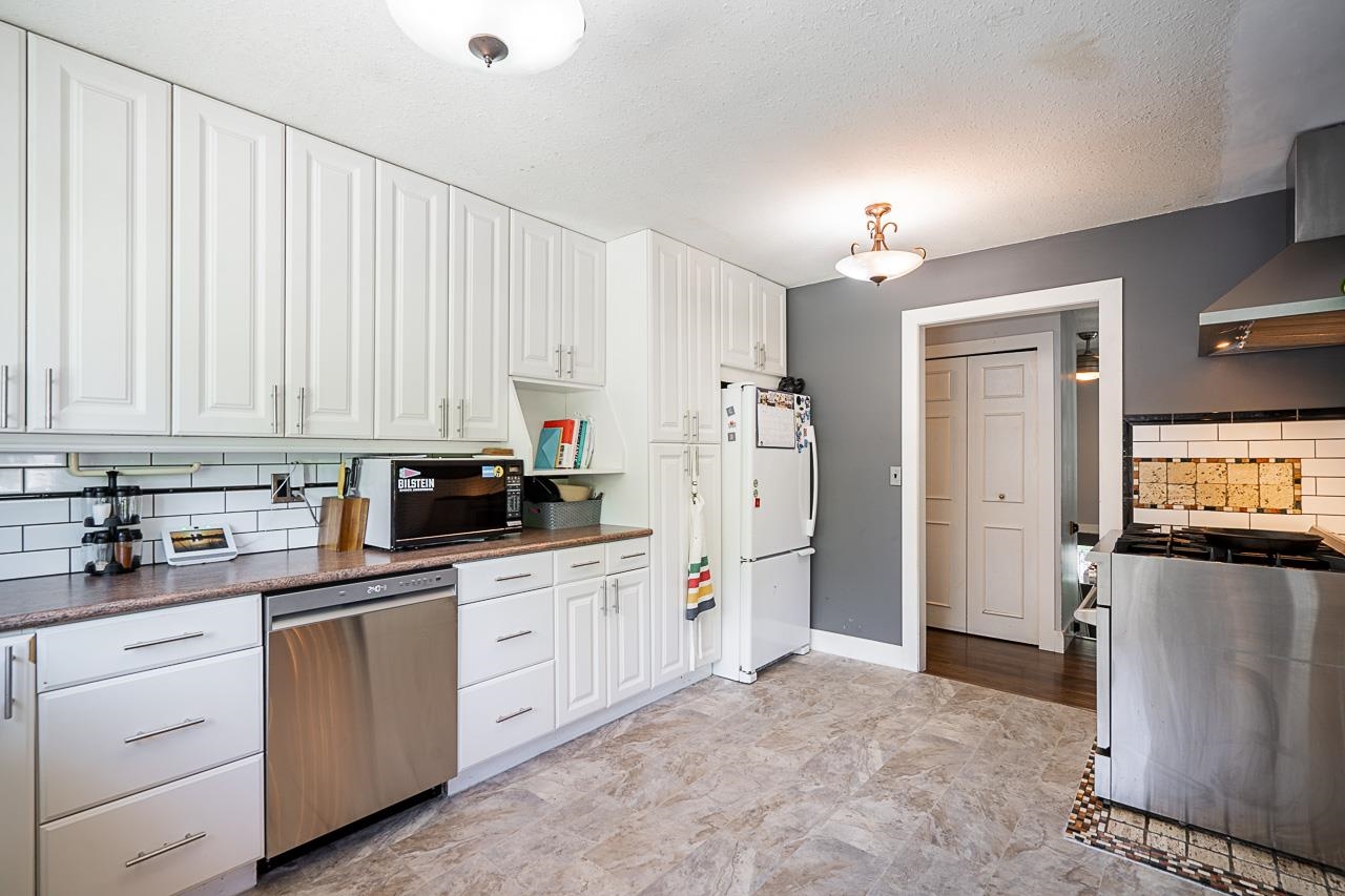 17223 61B AVENUE, Surrey BC V3S 5M7, R3058928, BC,