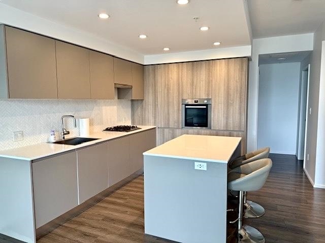 4211 3809 EVERGREEN PLACE, R3058977, BC,